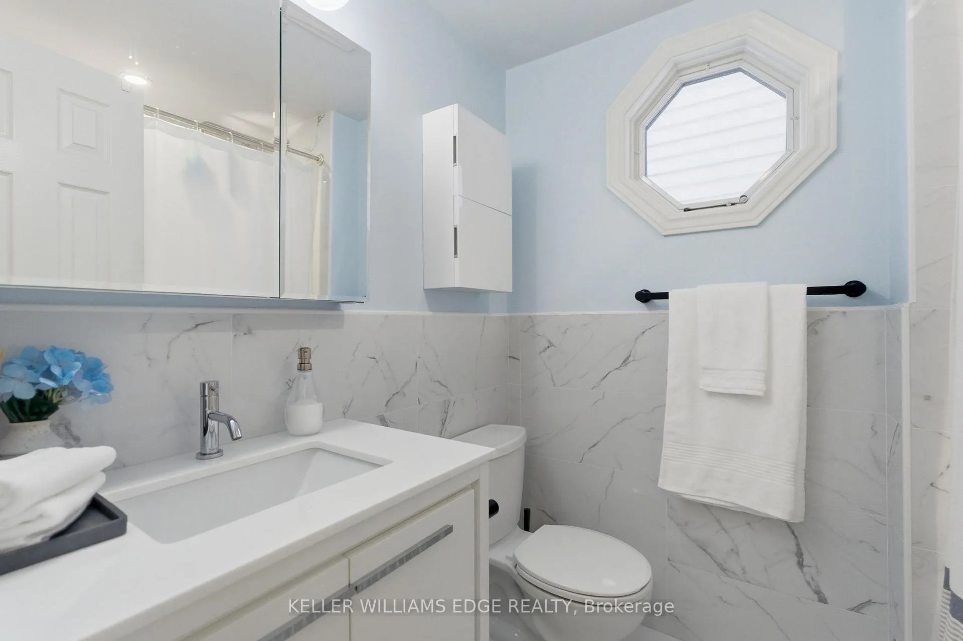 Photo 15 of 2376 Brunswick Court, Burlington, Brant Hills — HOMEH