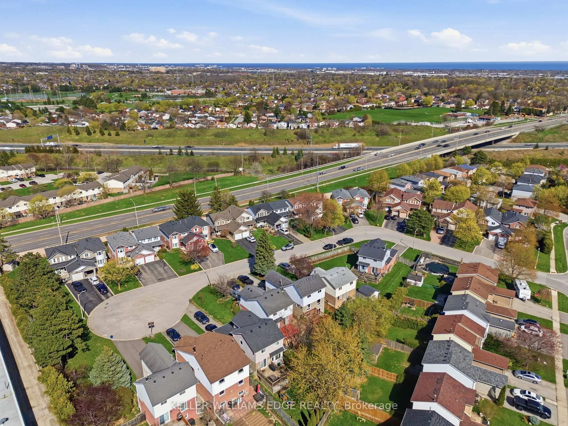 Photo 38 of 2376 Brunswick Court, Burlington, Brant Hills — HOMEH