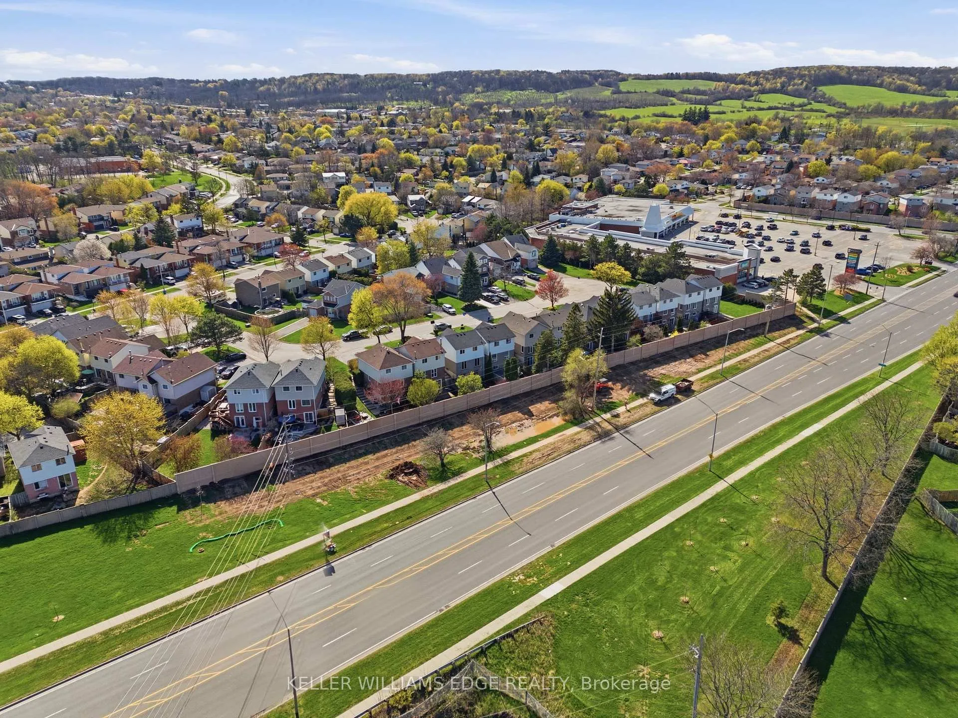Photo 40 of 2376 Brunswick Court, Burlington, Brant Hills — HOMEH