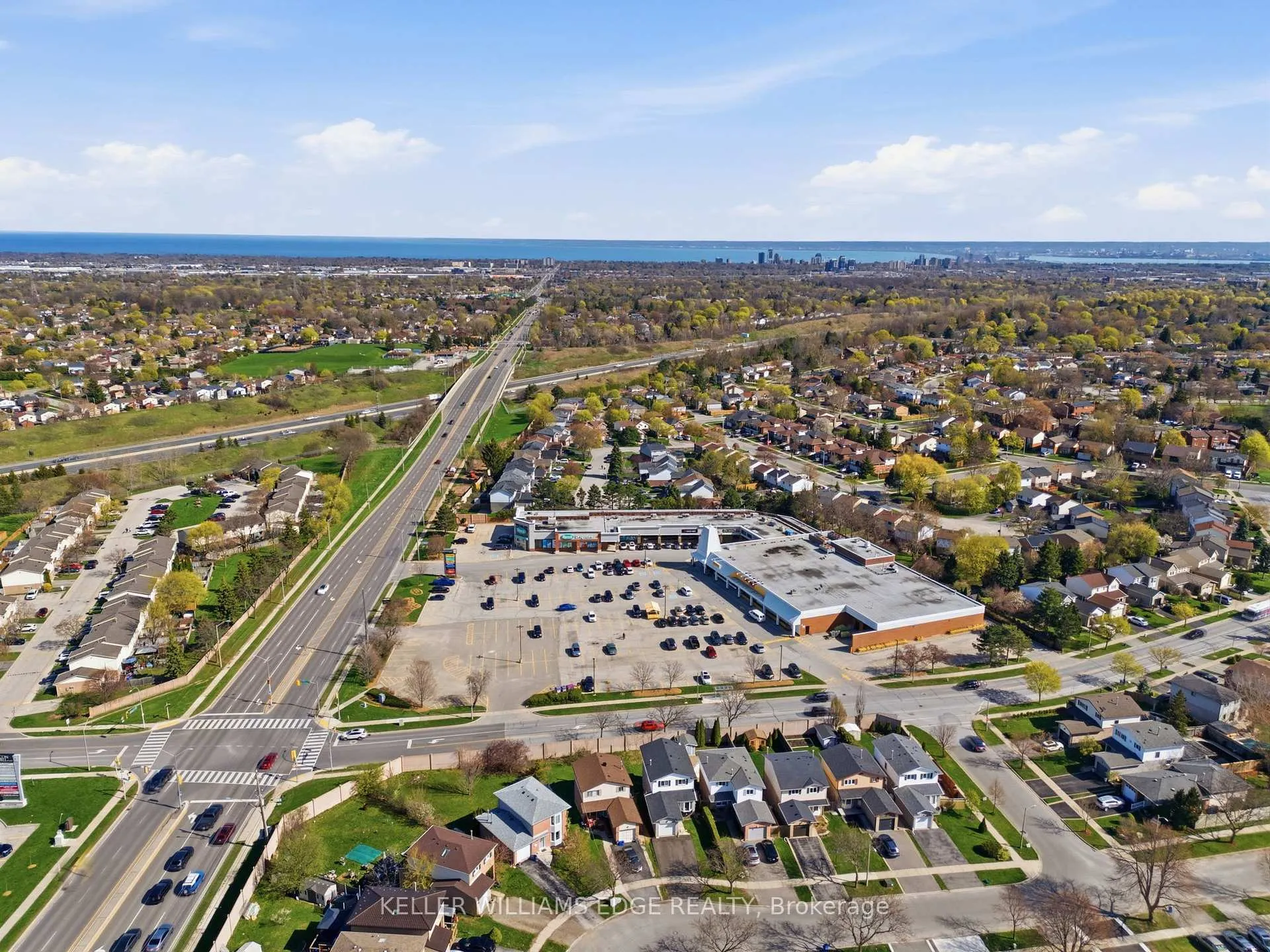 Photo 42 of 2376 Brunswick Court, Burlington, Brant Hills — HOMEH