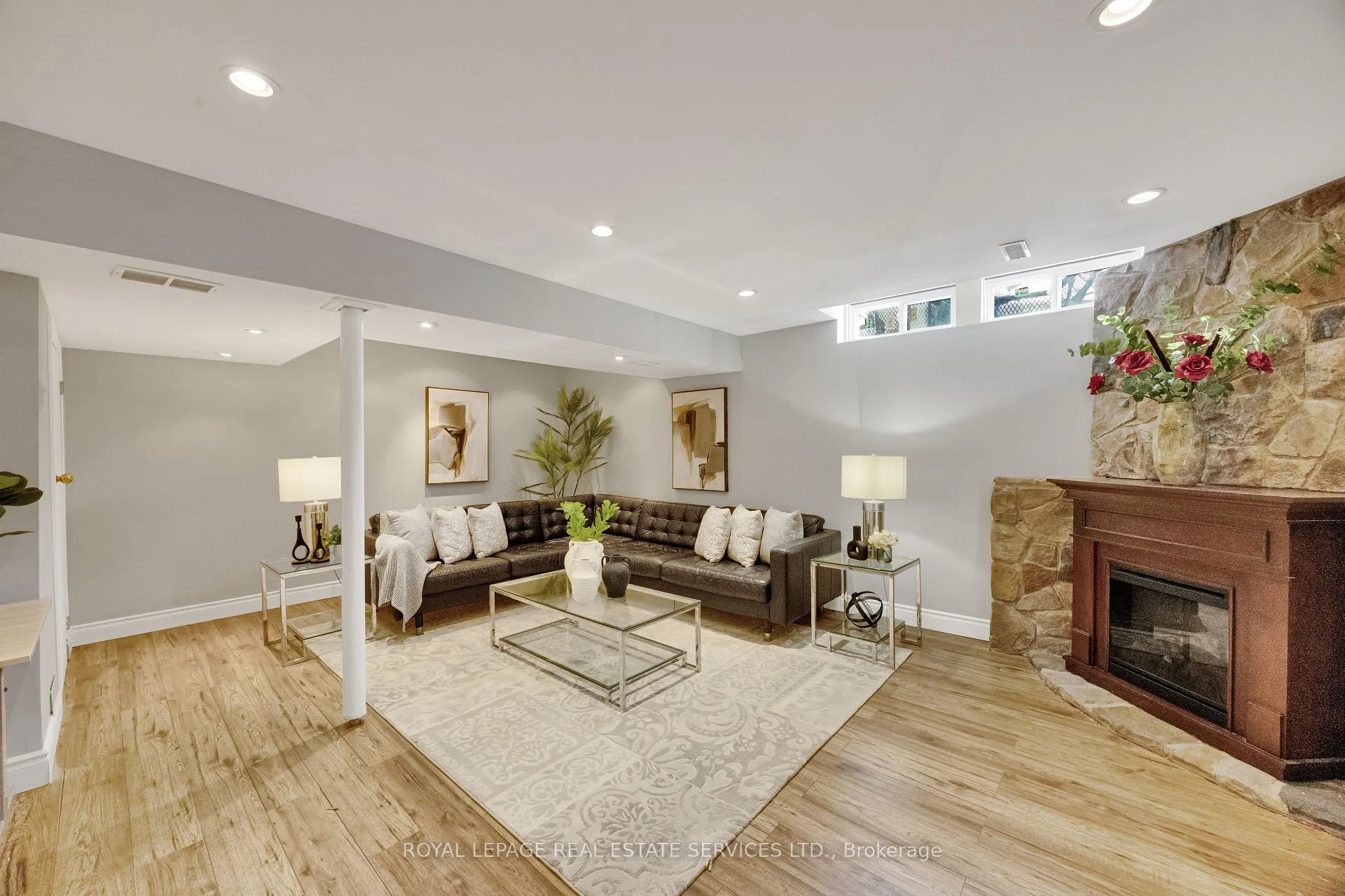Photo 33 of 284 Rimmington Drive, Oakville, River Oaks — HOMEH