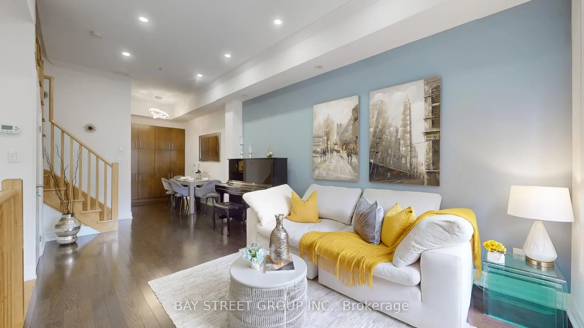 Photo 4 of 447A Queen Street E, Toronto, Moss Park — HOMEH