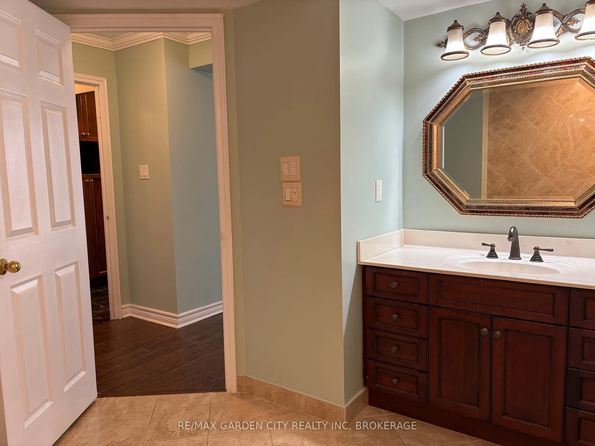 Photo 18 of Unit 207, 162 Martindale Road, St. Catharines, Grapeview — HOMEH