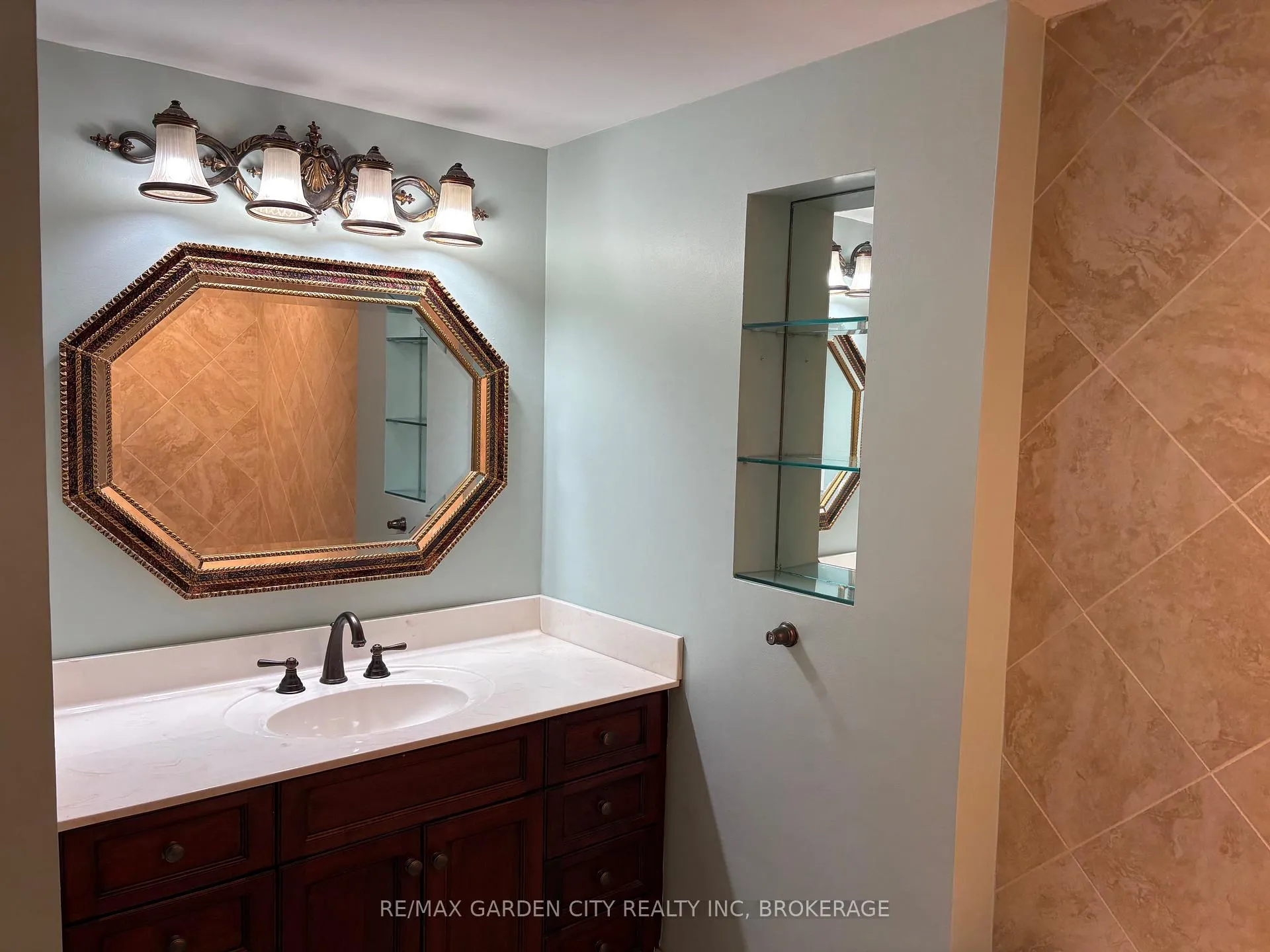 Photo 19 of Unit 207, 162 Martindale Road, St. Catharines, Grapeview — HOMEH