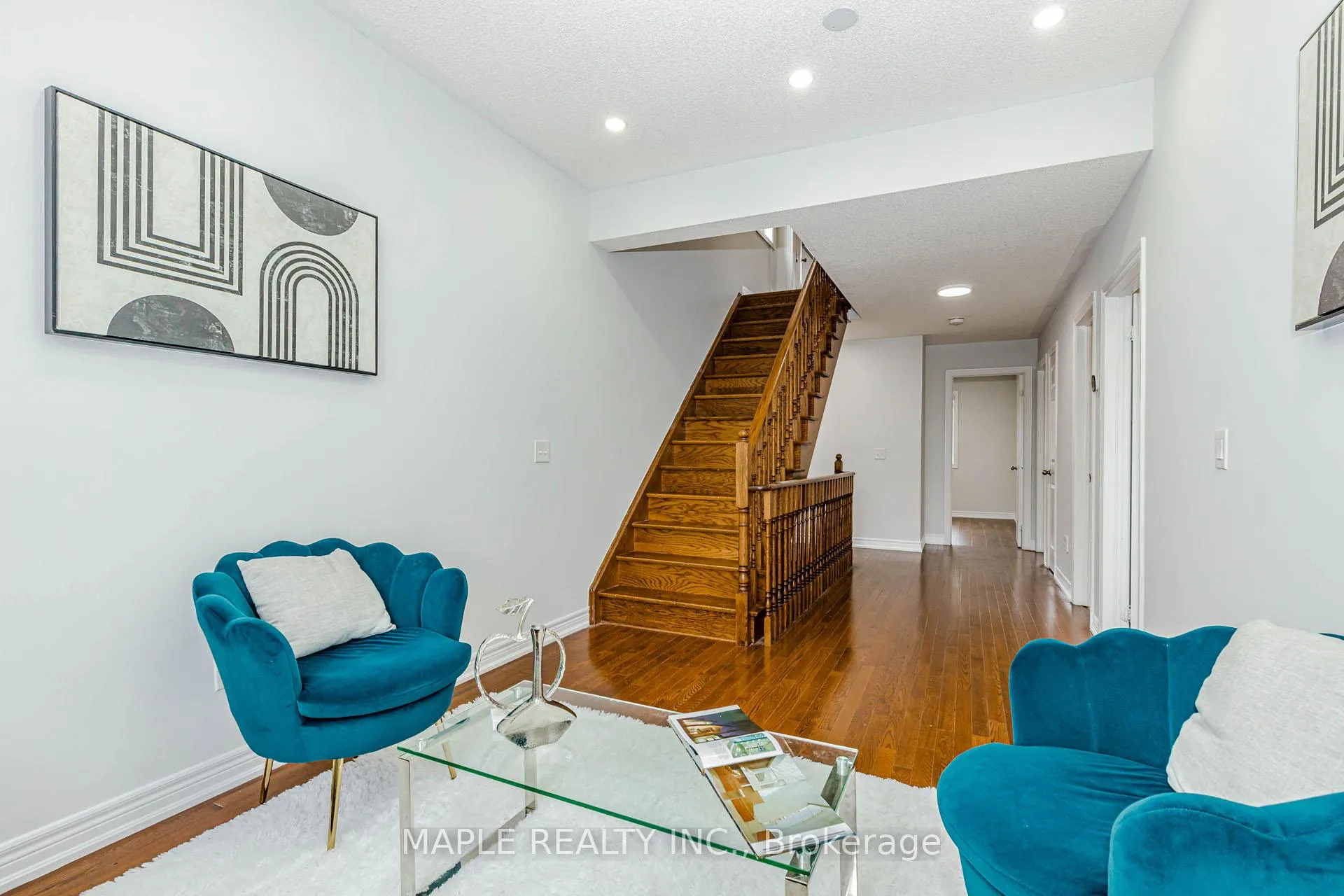 Photo 23 of 10 Eastlake Road, Brampton, Fletcher's Meadow — HOMEH