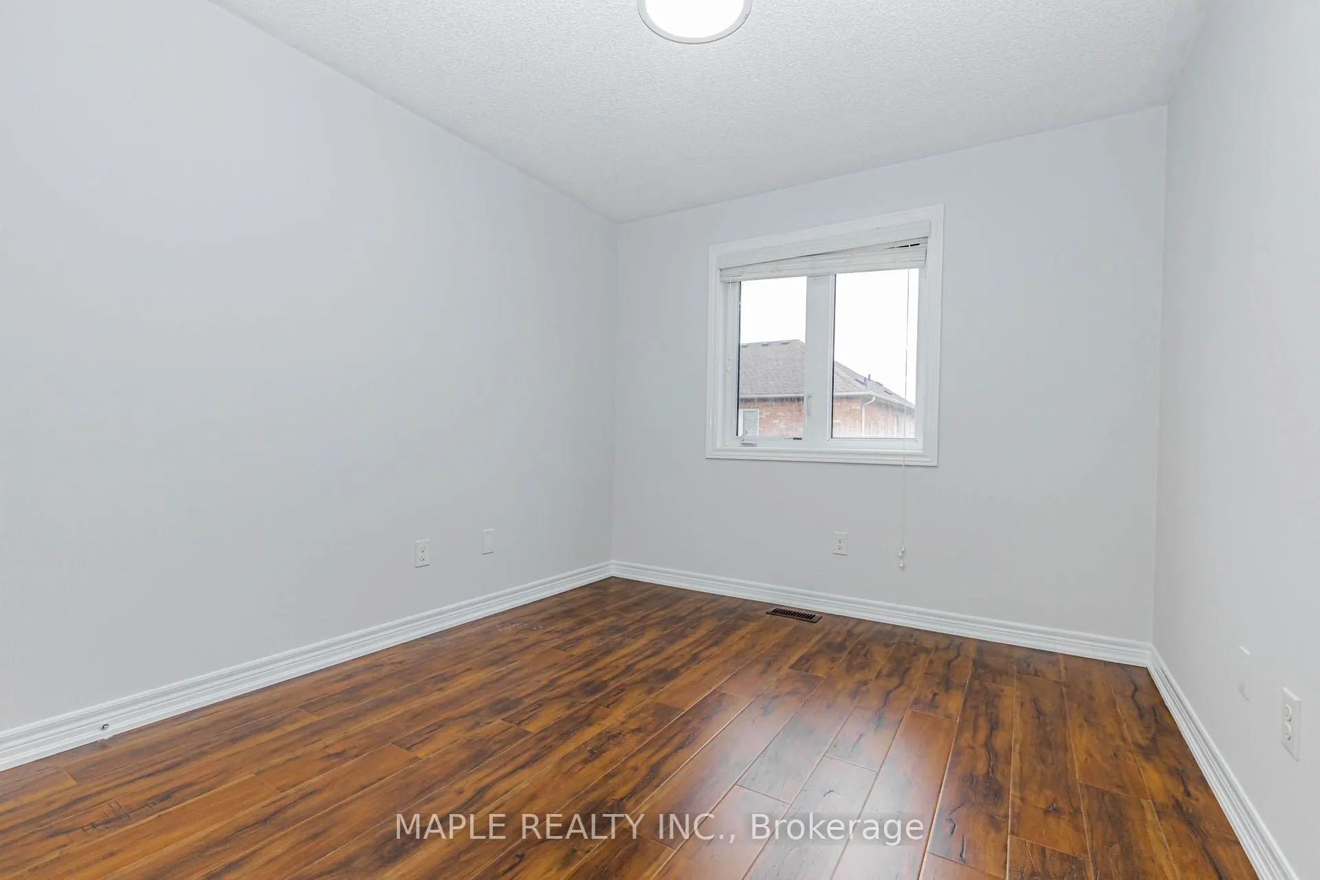 Photo 26 of 10 Eastlake Road, Brampton, Fletcher's Meadow — HOMEH