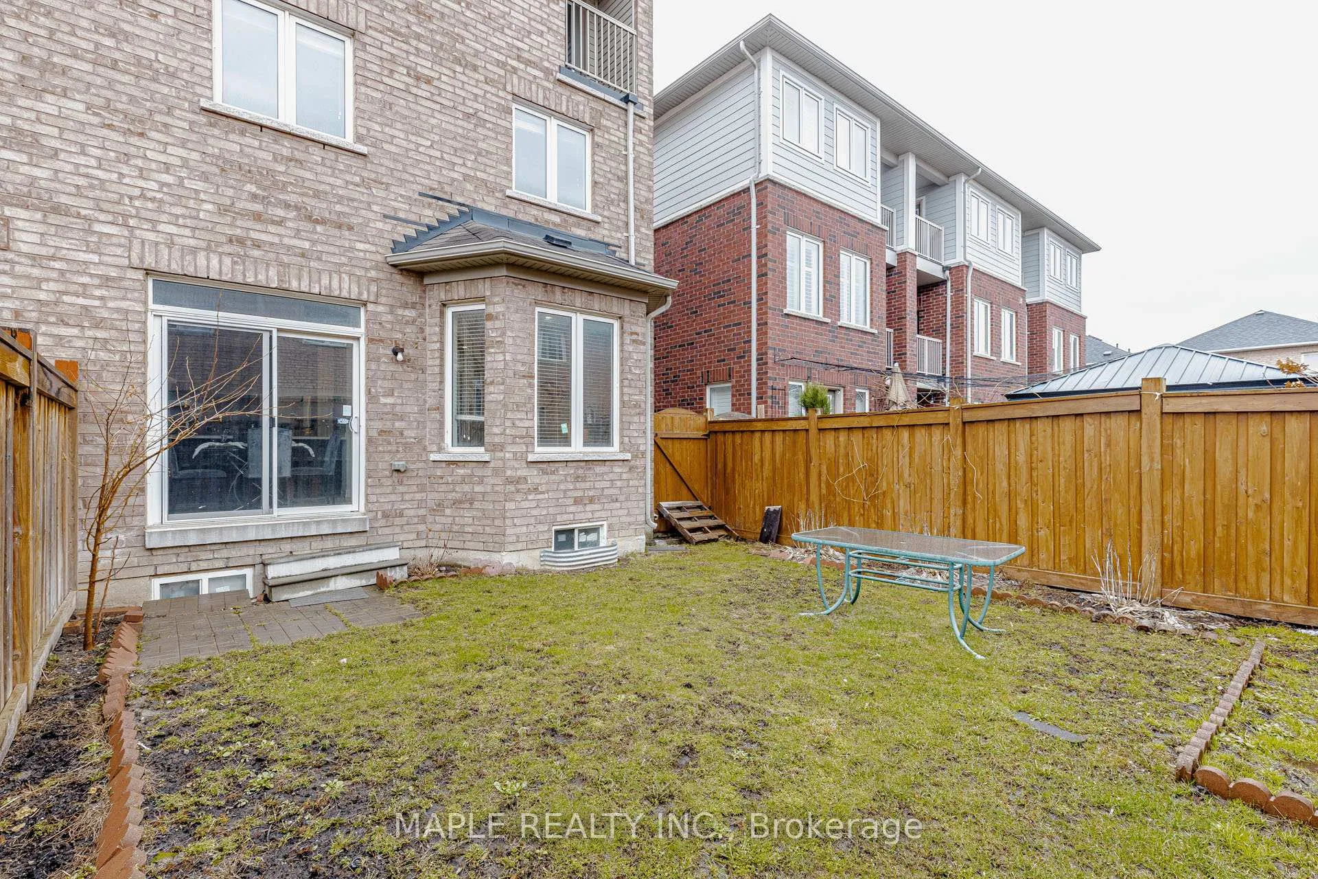 Photo 50 of 10 Eastlake Road, Brampton, Fletcher's Meadow — HOMEH