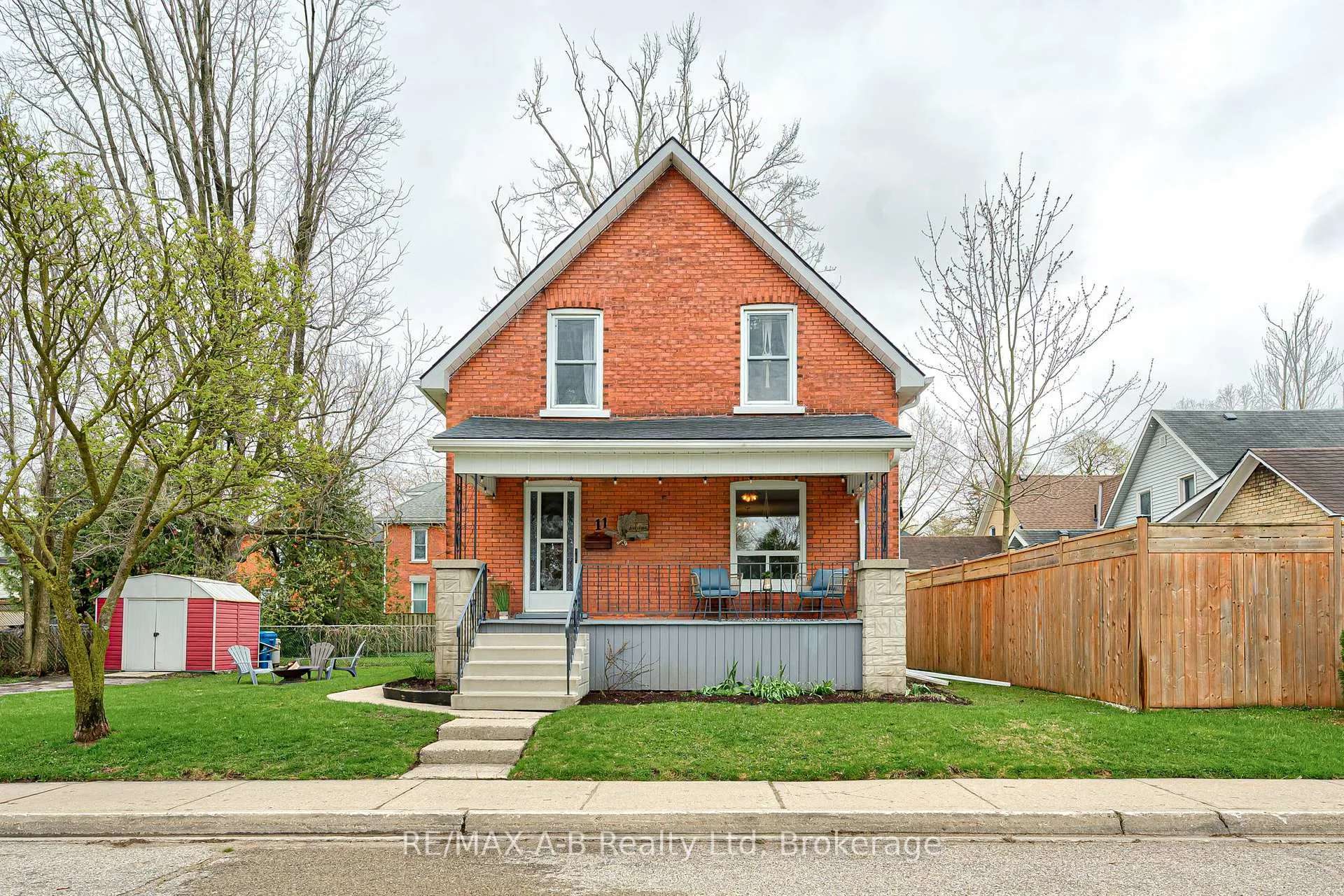 Photo 1 of 11 Brant Street, Stratford — HOMEH