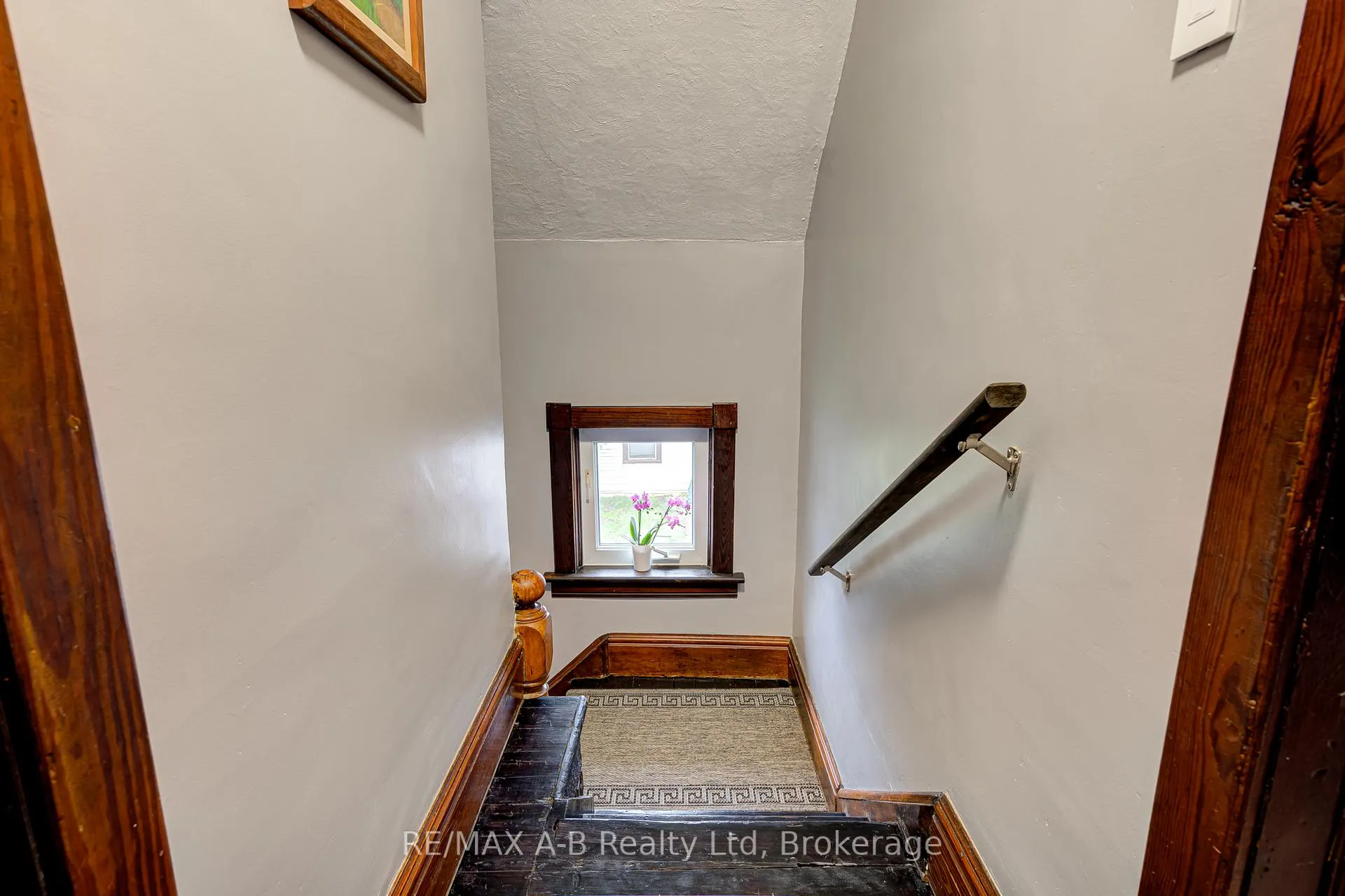 Photo 24 of 11 Brant Street, Stratford — HOMEH