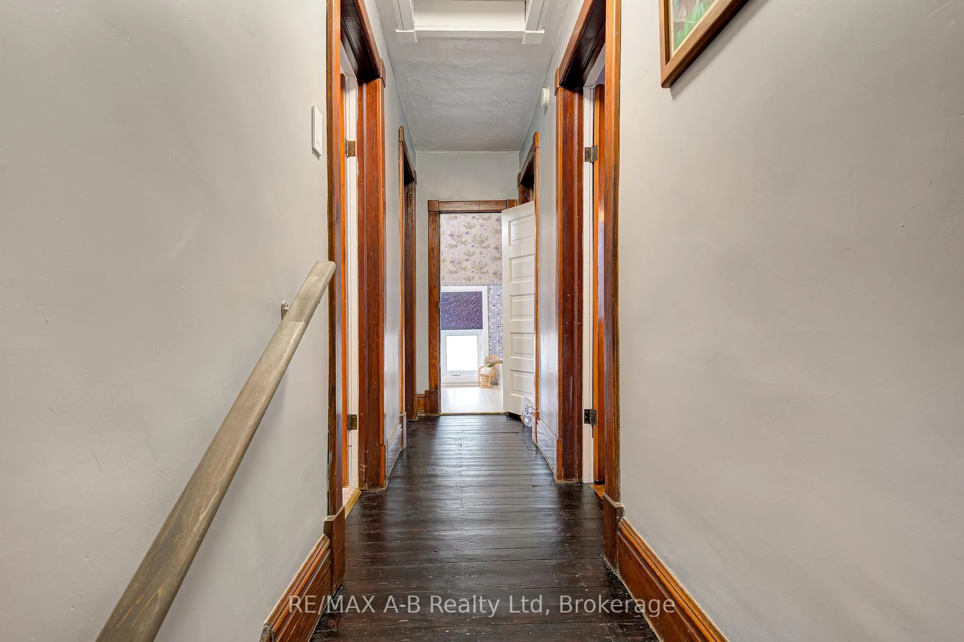 Photo 25 of 11 Brant Street, Stratford — HOMEH