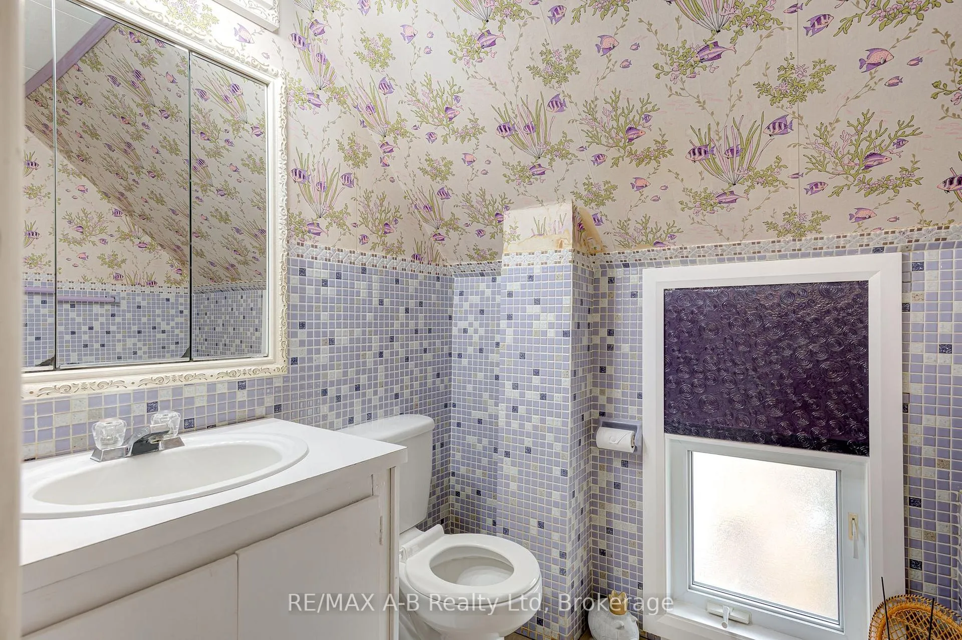 Photo 37 of 11 Brant Street, Stratford — HOMEH