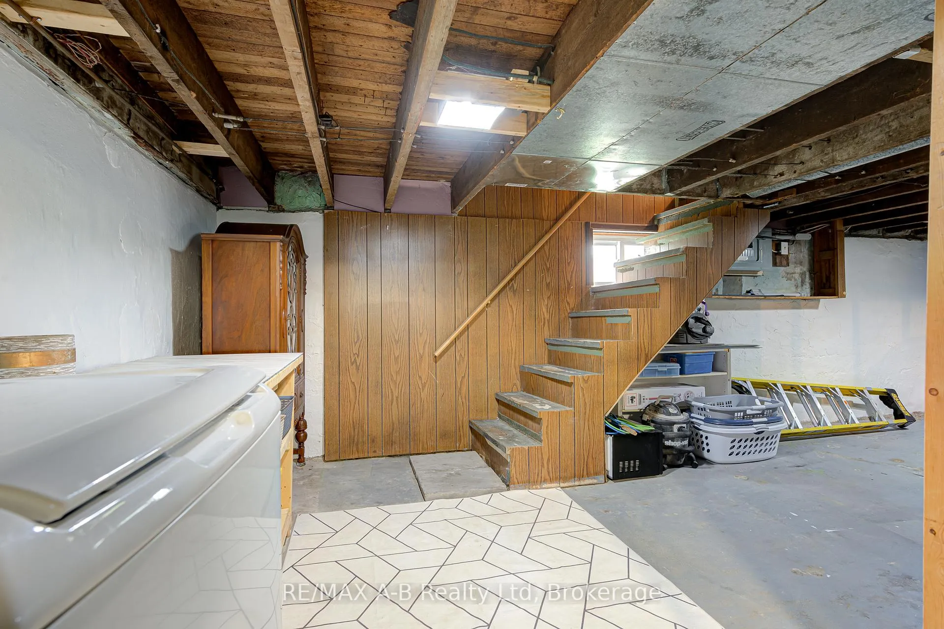 Photo 41 of 11 Brant Street, Stratford — HOMEH