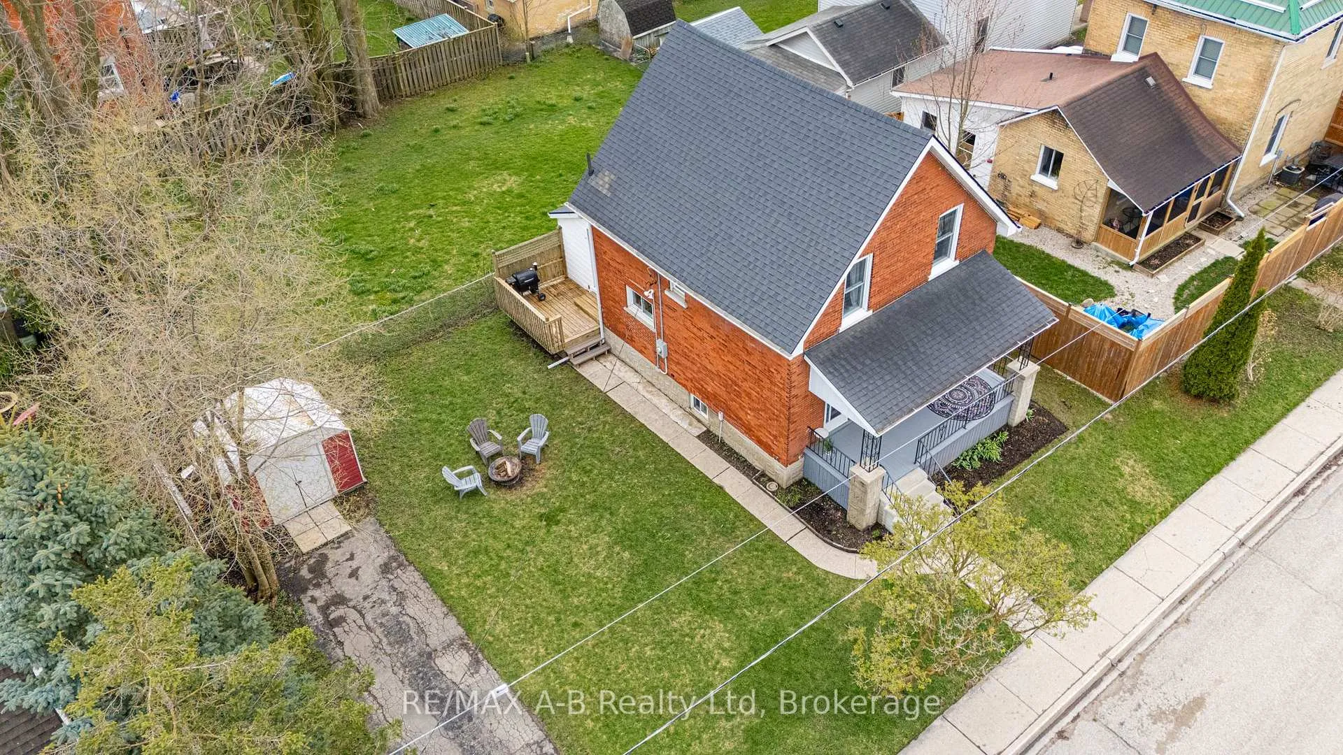 Photo 46 of 11 Brant Street, Stratford — HOMEH