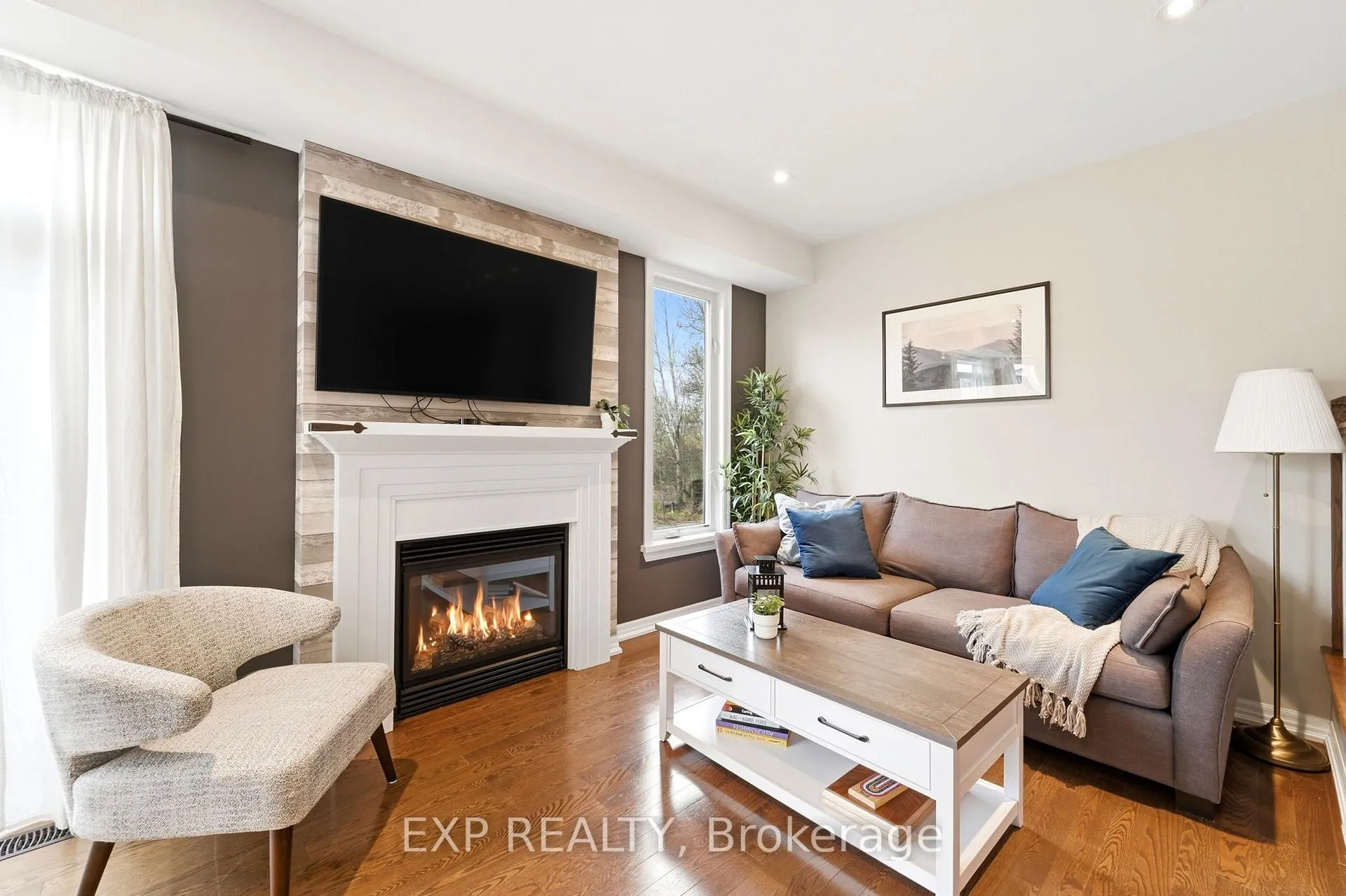Photo 7 of Unit B, 168 Rivington Street, Ottawa, Carp — HOMEH