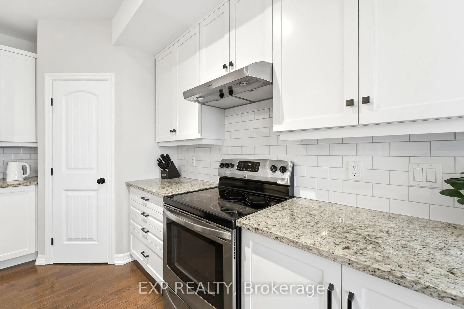 Photo 11 of Unit B, 168 Rivington Street, Ottawa, Carp — HOMEH