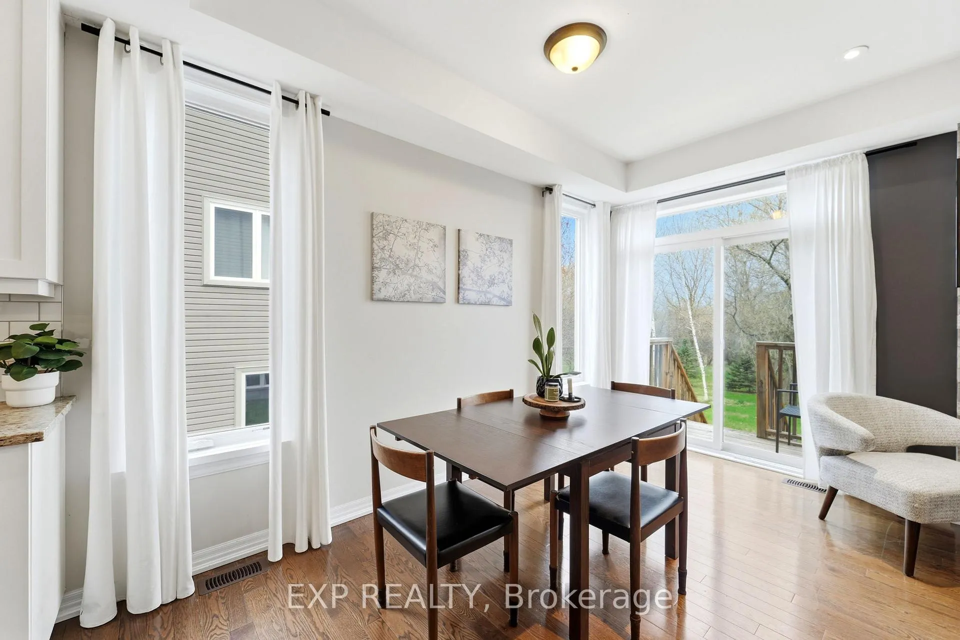Photo 13 of Unit B, 168 Rivington Street, Ottawa, Carp — HOMEH