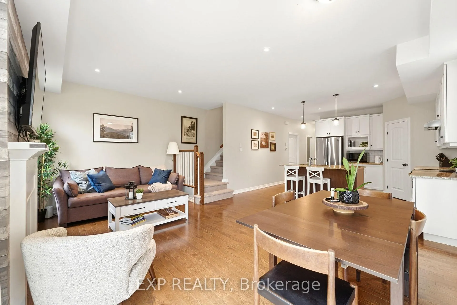Photo 15 of Unit B, 168 Rivington Street, Ottawa, Carp — HOMEH