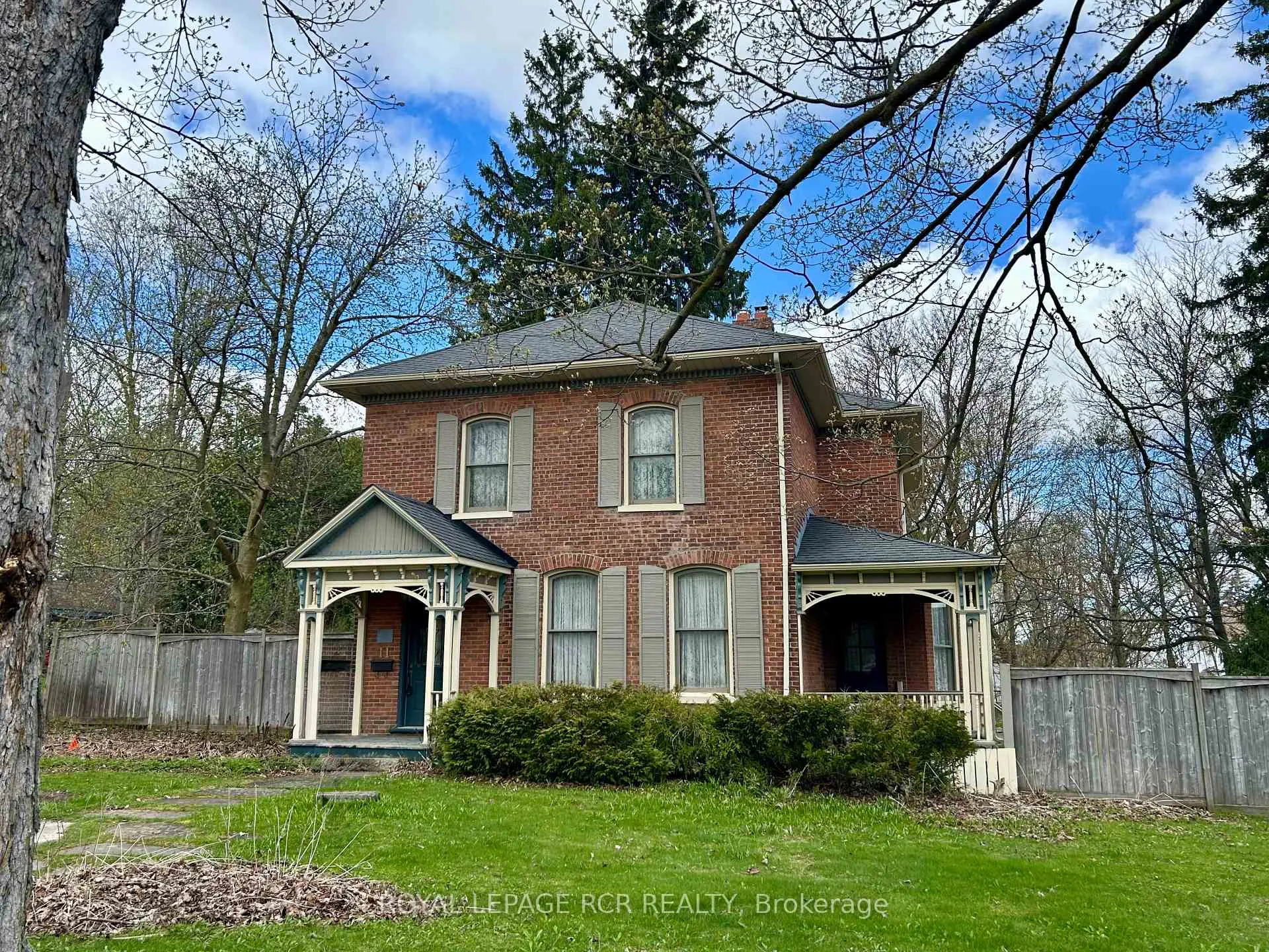 Photo 51 of 11 Third Avenue, Orangeville — HOMEH