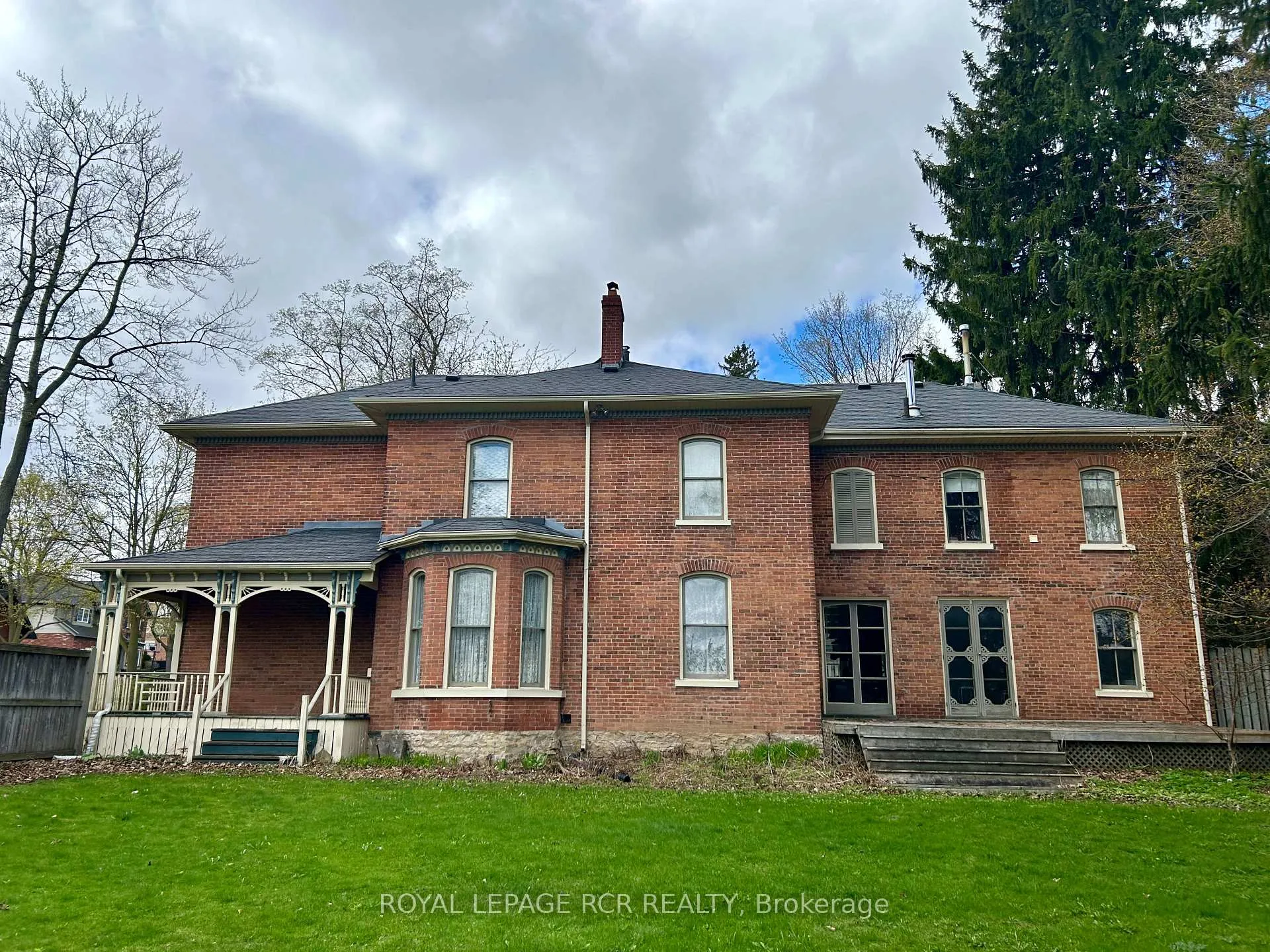Photo 7 of 11 Third Avenue, Orangeville — HOMEH