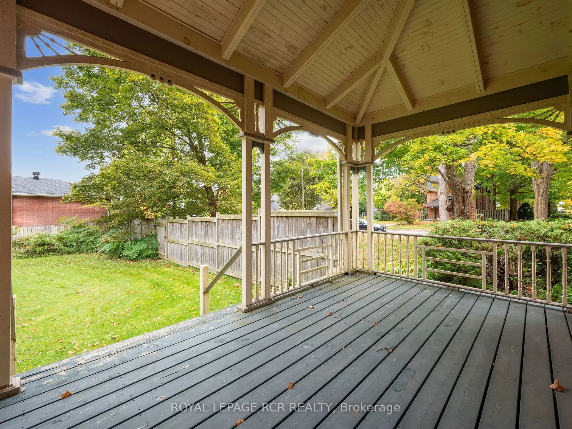 Photo 40 of 11 Third Avenue, Orangeville — HOMEH