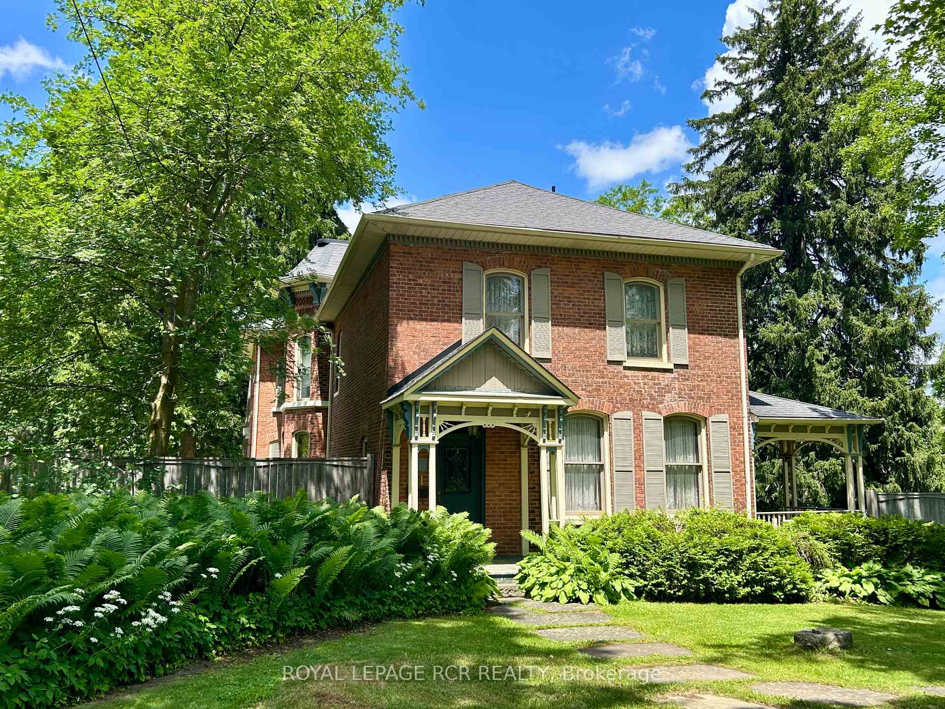 Photo 48 of 11 Third Avenue, Orangeville — HOMEH