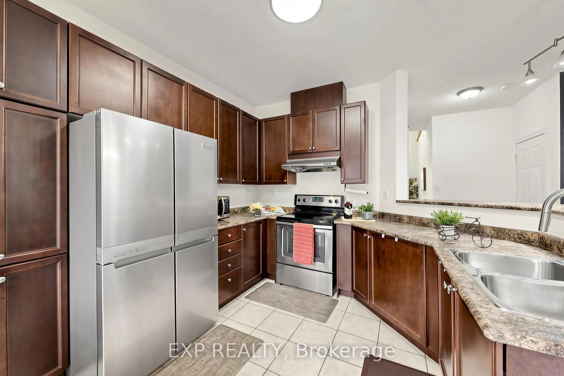 Photo 15 of 34 Freesia Road, Brampton, Northwest Sandalwood Parkway — HOMEH