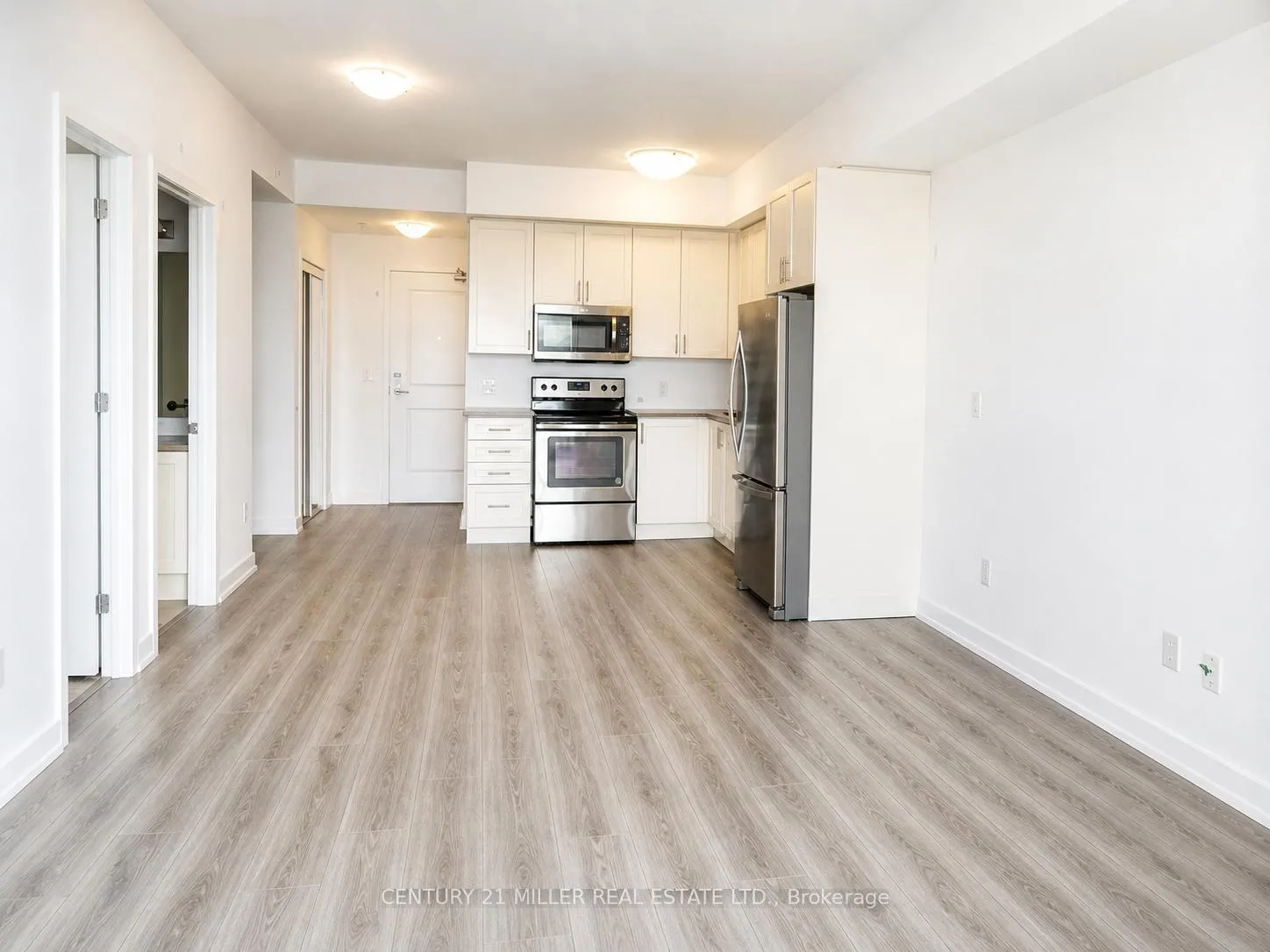 Photo 8 of Unit 718, 2490 Old Bronte Road, Oakville, Westmount — HOMEH