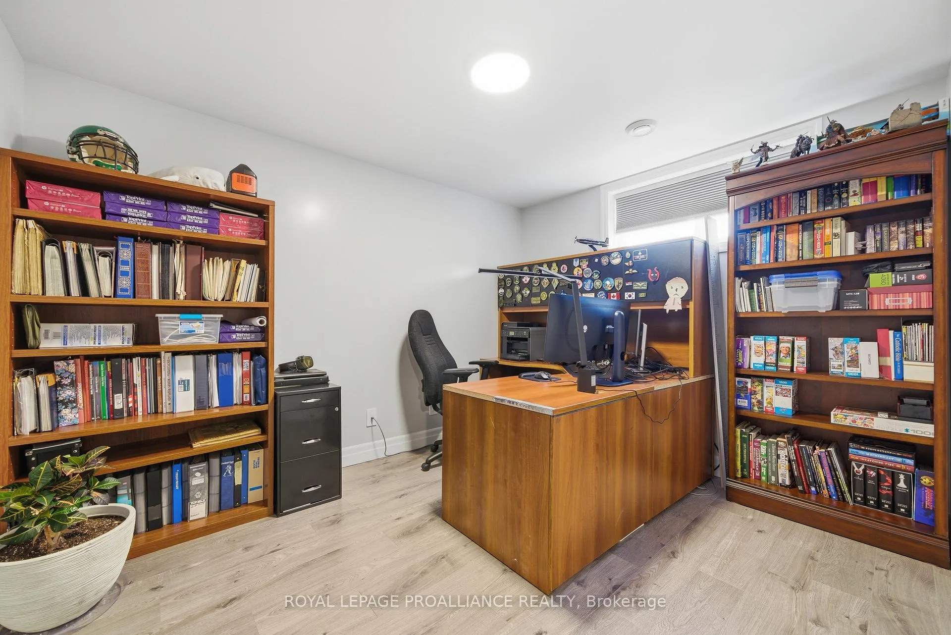 Photo 32 of 13 Cattail Crescent, Quinte West, Murray Ward — HOMEH