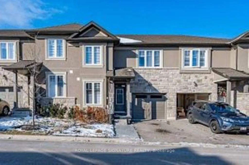 Front of Unit 7, 120 Vineberg Drive