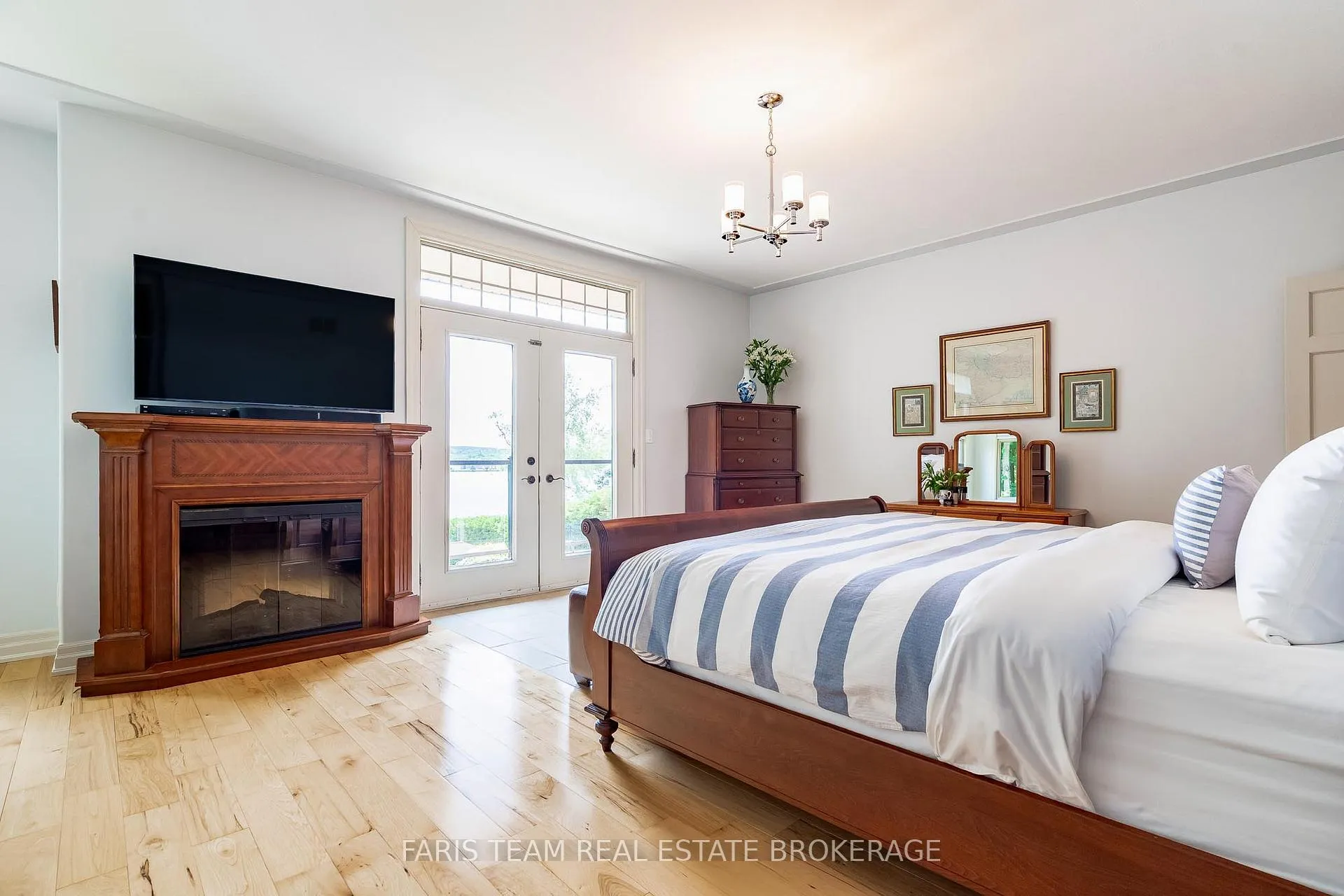 Photo 19 of 219 Champlain Road, Penetanguishene — HOMEH