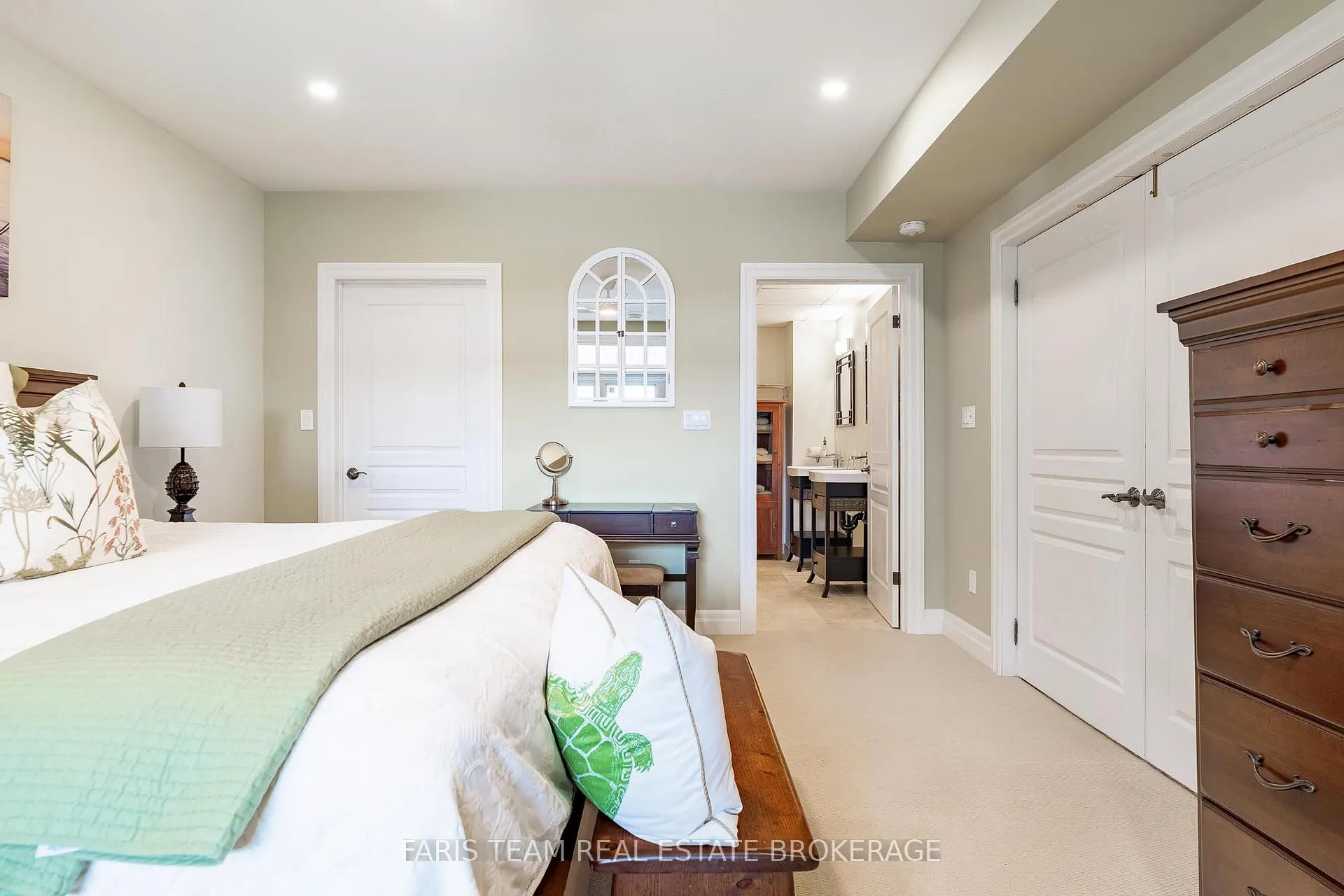 Photo 32 of 219 Champlain Road, Penetanguishene — HOMEH