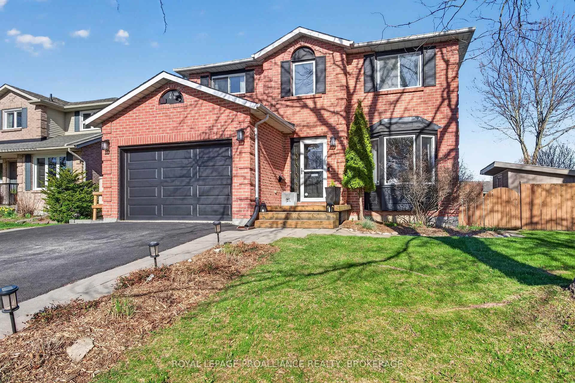 Front of 41 Chartwell Crescent