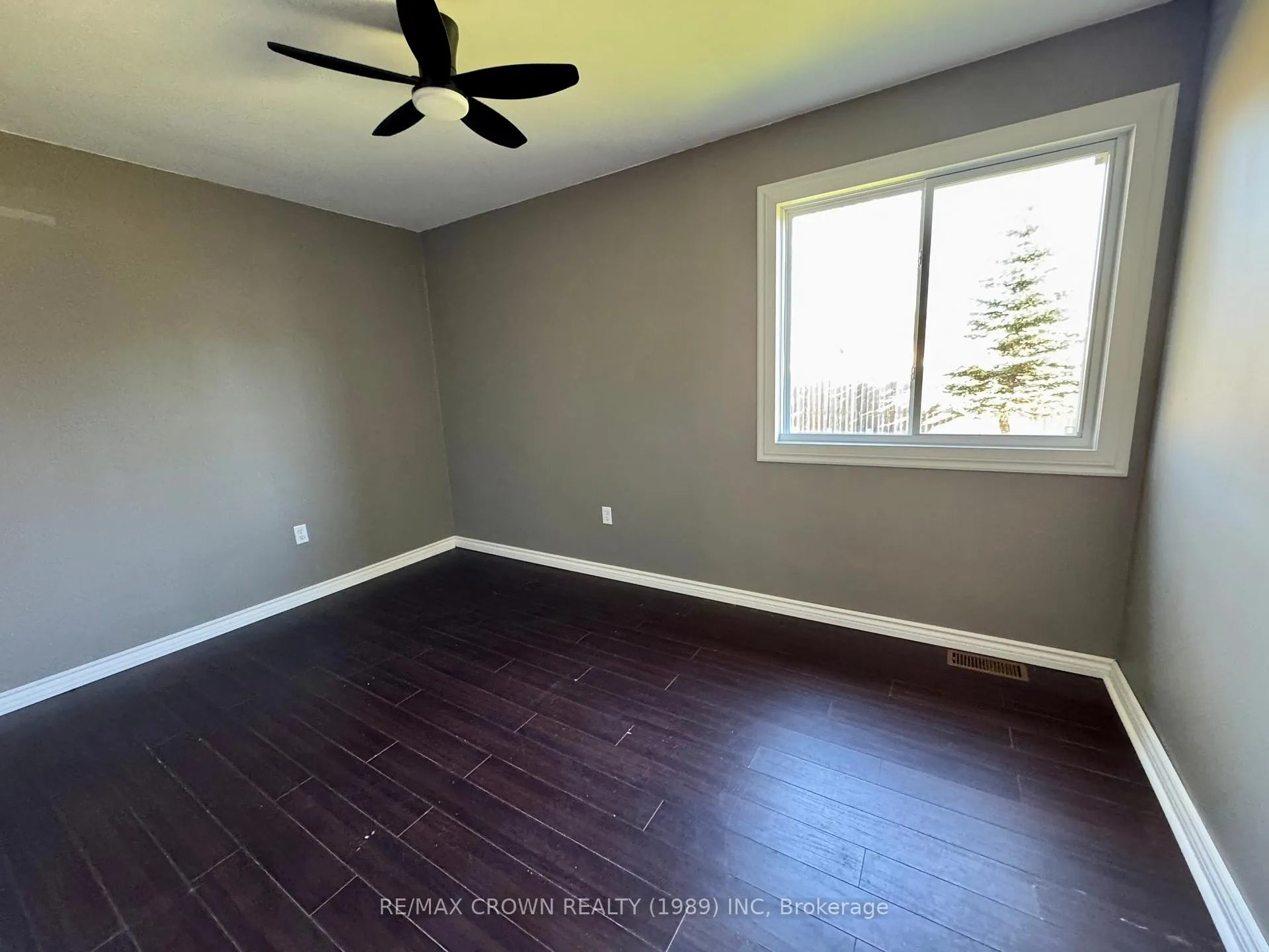 Photo 17 of 27 Ottawa Street, Kapuskasing — HOMEH