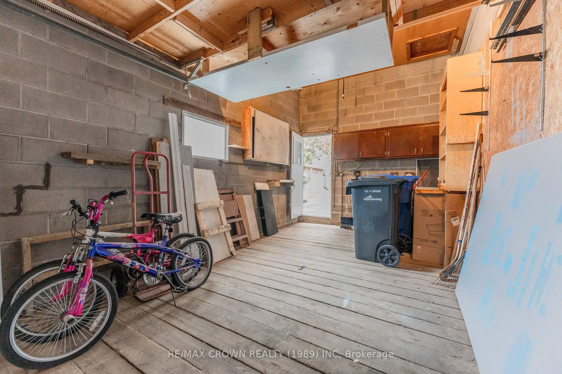 Photo 36 of 27 Ottawa Street, Kapuskasing — HOMEH