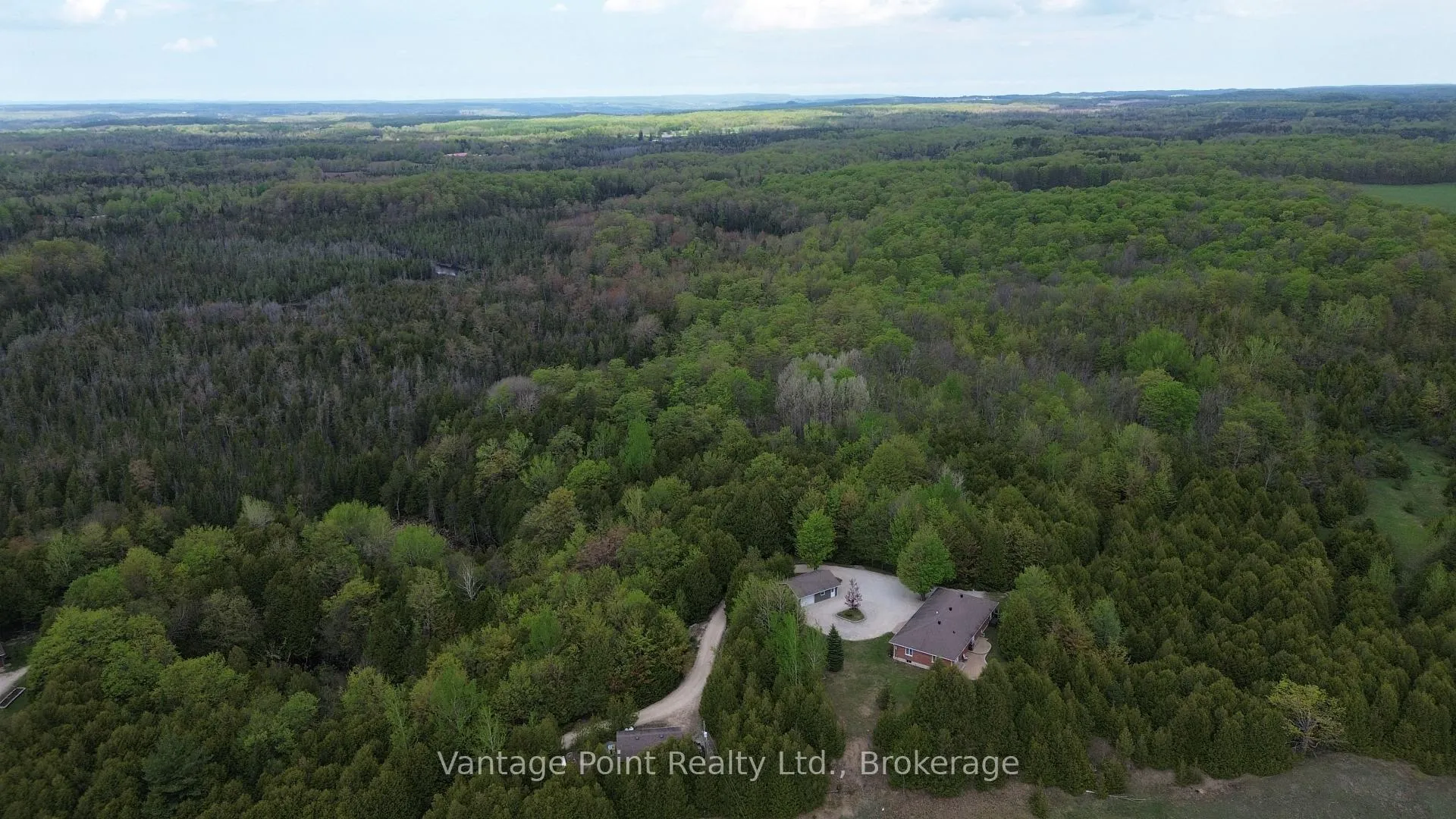 Photo 7 of 776761 10 Highway, Chatsworth — HOMEH