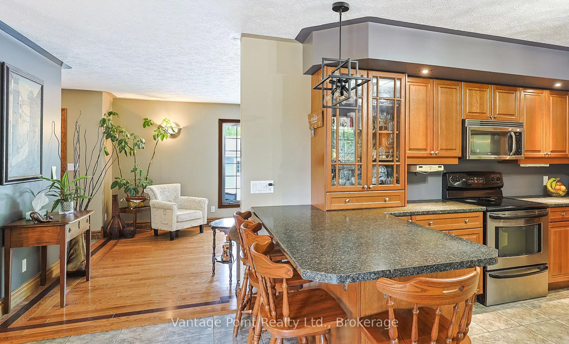Photo 17 of 776761 10 Highway, Chatsworth — HOMEH