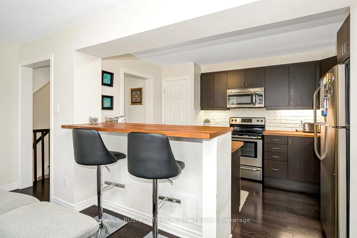 Photo 8 of 103 Eclipse Crescent, Ottawa, Notting Hill/Summerside — HOMEH