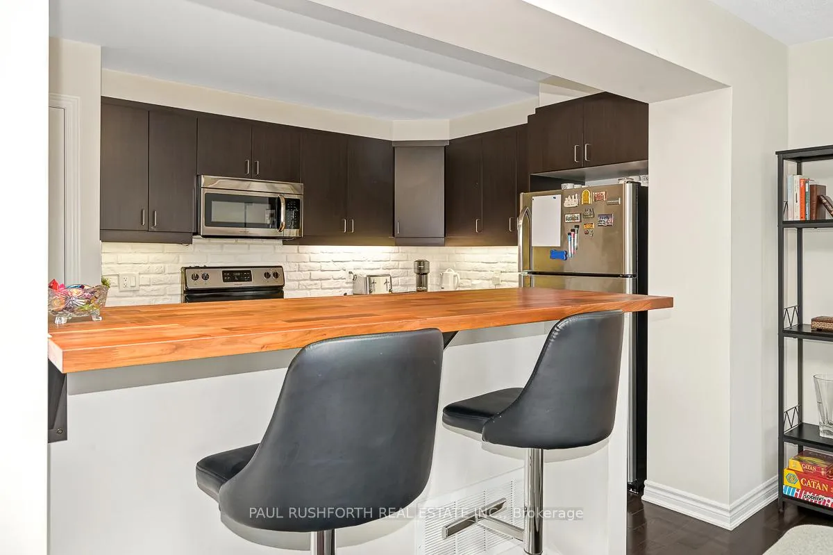 Photo 9 of 103 Eclipse Crescent, Ottawa, Notting Hill/Summerside — HOMEH