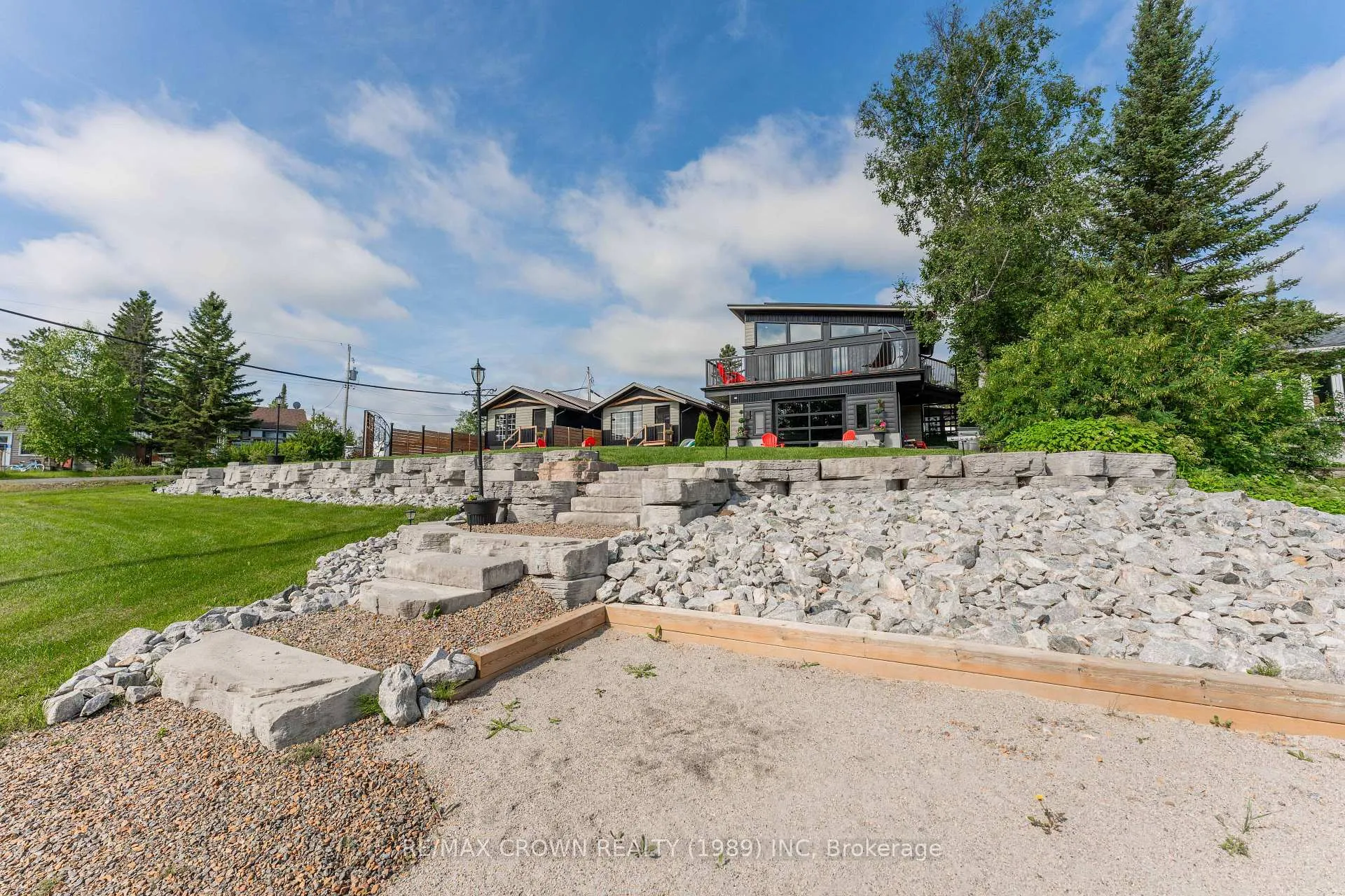 Photo 5 of Unit Moonbeam, 2 Paterson Road, Kapuskasing — HOMEH