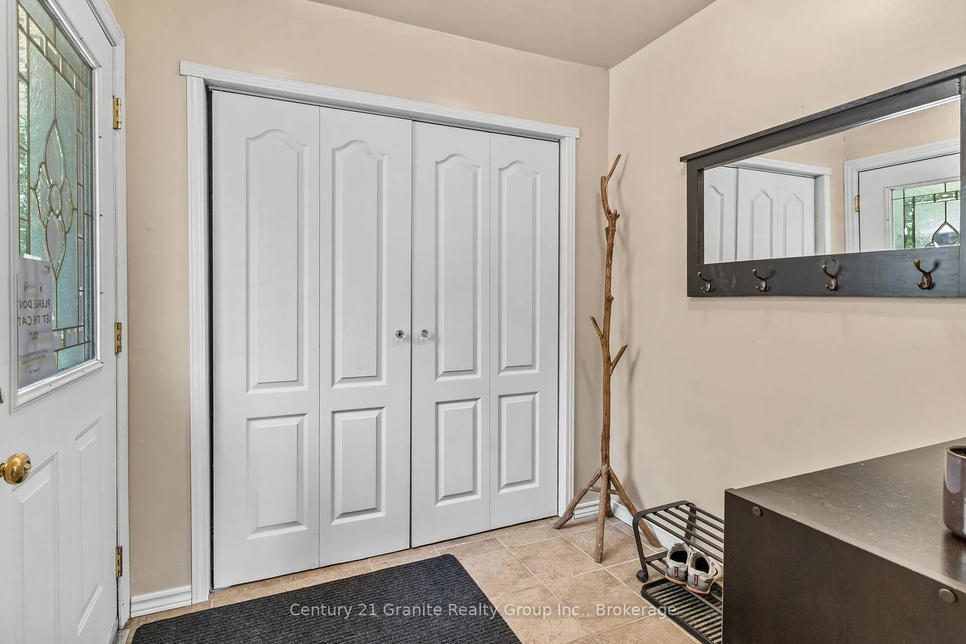 Photo 4 of 1037 Kernohan Farm Trail, Minden Hills, Minden — HOMEH