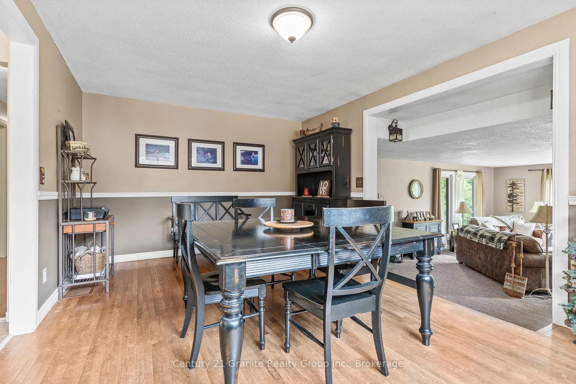 Photo 11 of 1037 Kernohan Farm Trail, Minden Hills, Minden — HOMEH