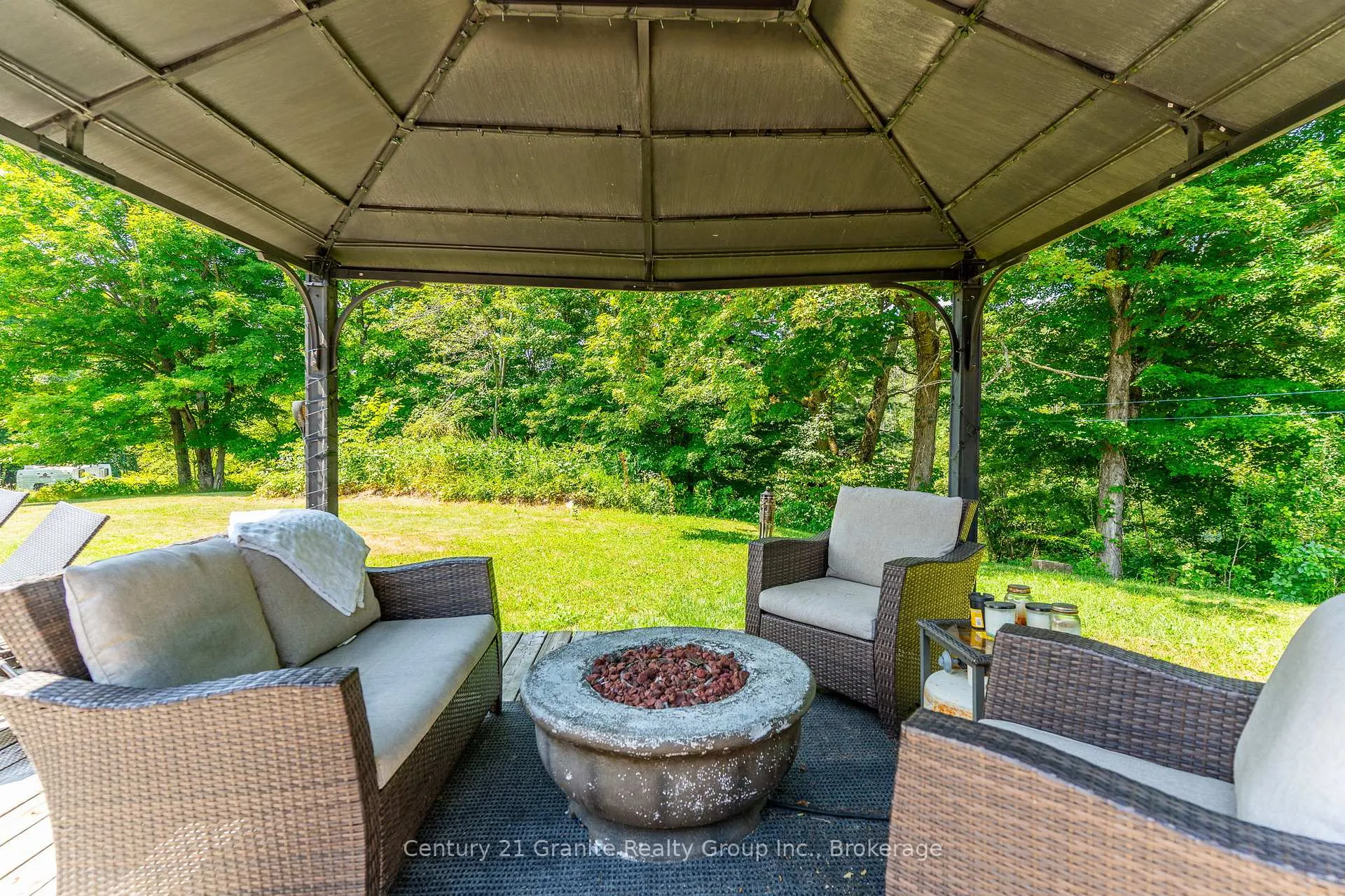 Photo 33 of 1037 Kernohan Farm Trail, Minden Hills, Minden — HOMEH