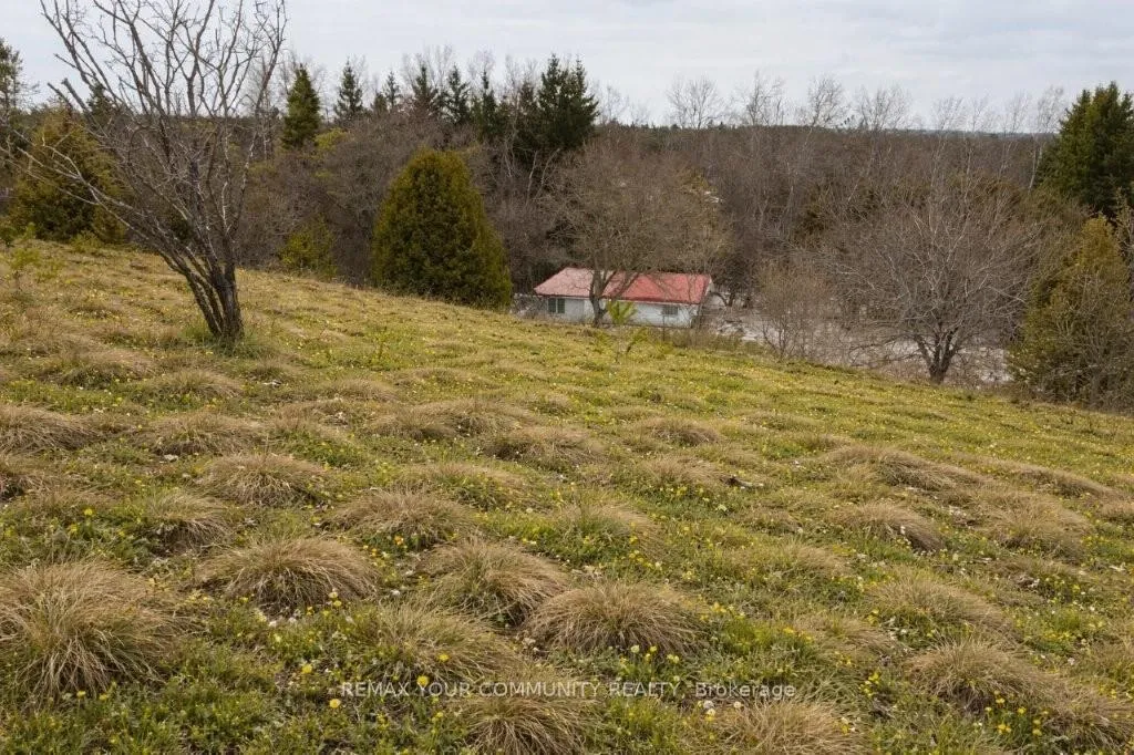 Photo 3 of 22772 Weirs Side Road, Georgina, Pefferlaw — HOMEH