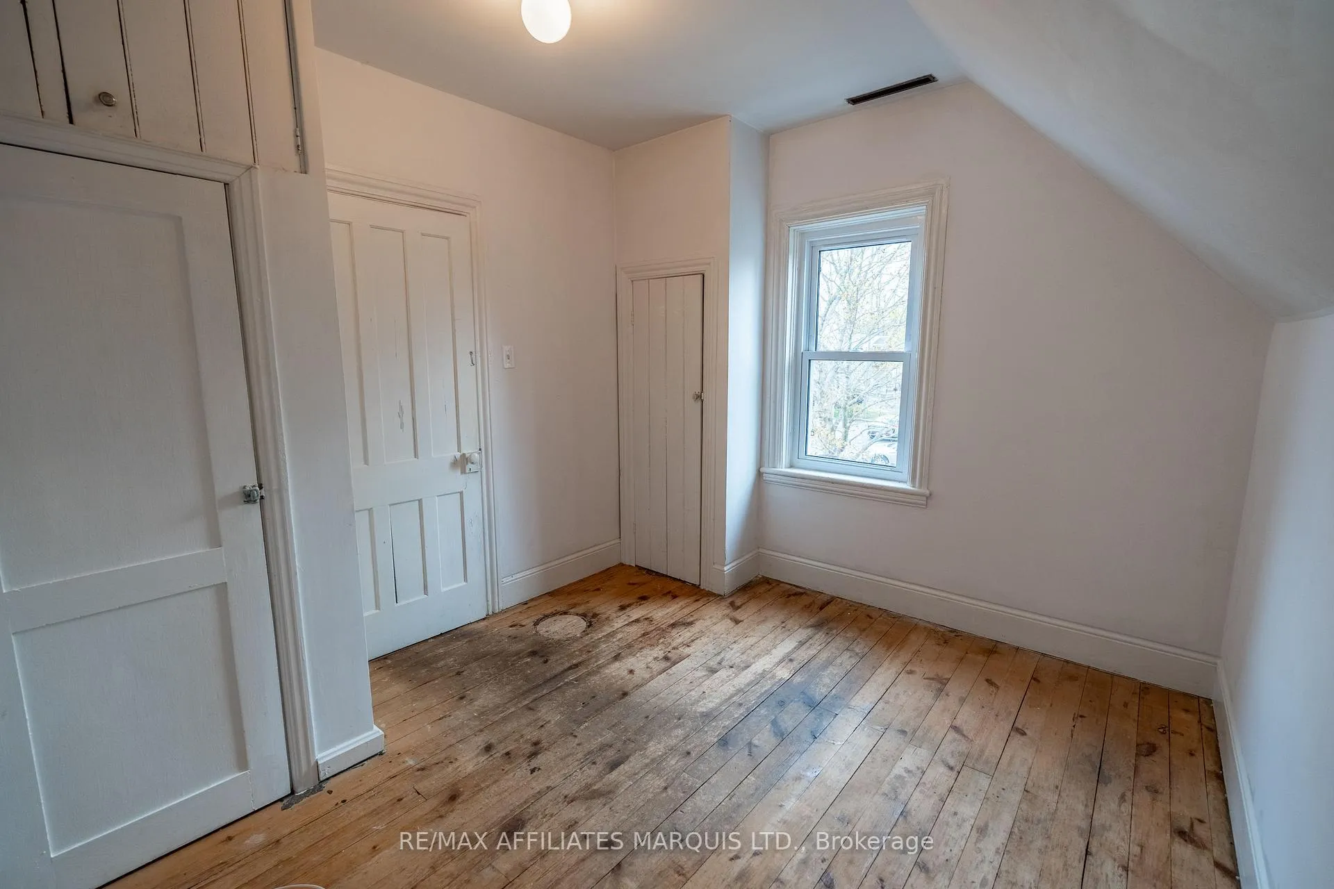 Photo 9 of 426 Sydney Street, Cornwall — HOMEH