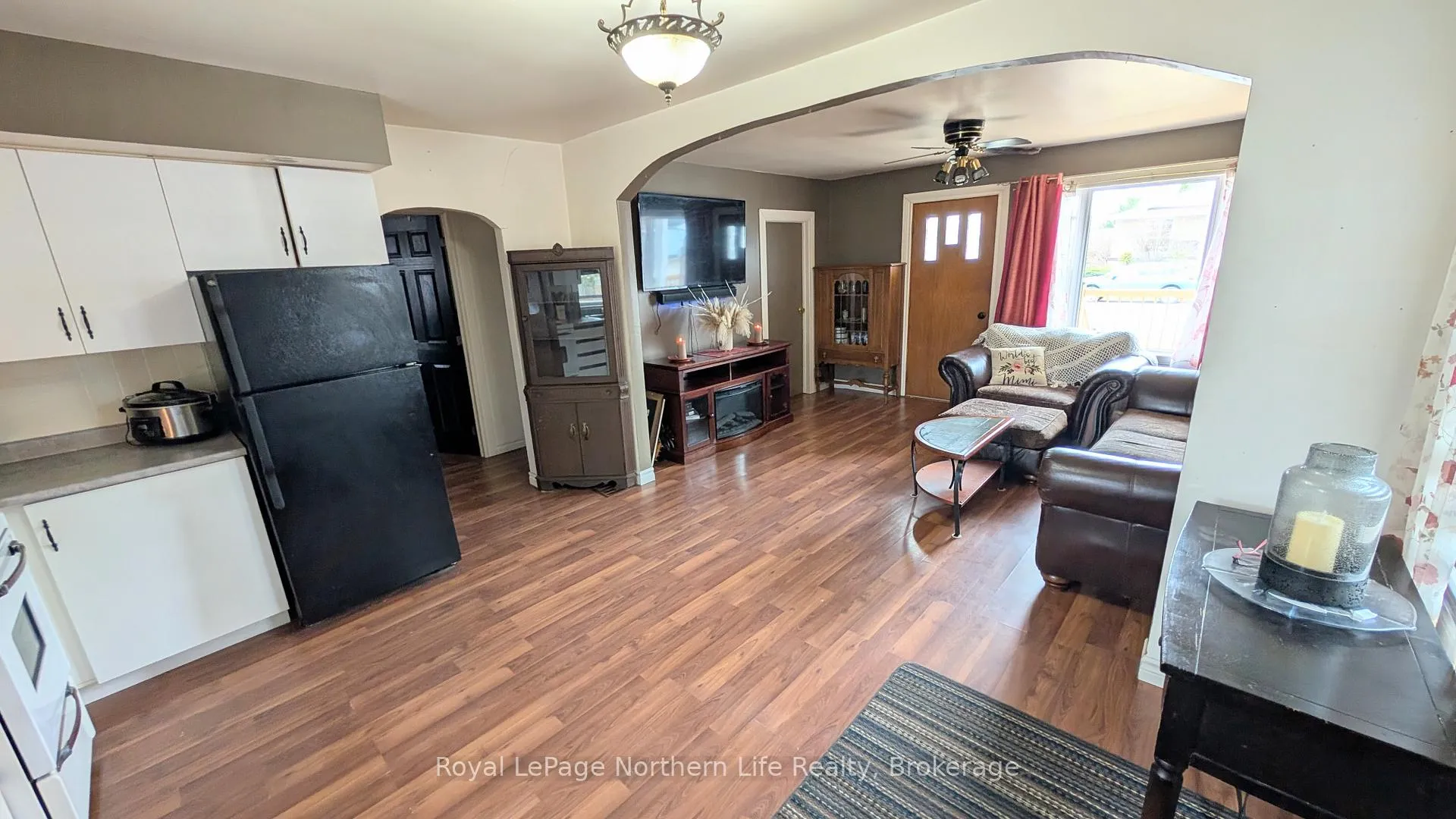 Photo 5 of 355 Levesque Street, West Nipissing, Sturgeon Falls — HOMEH