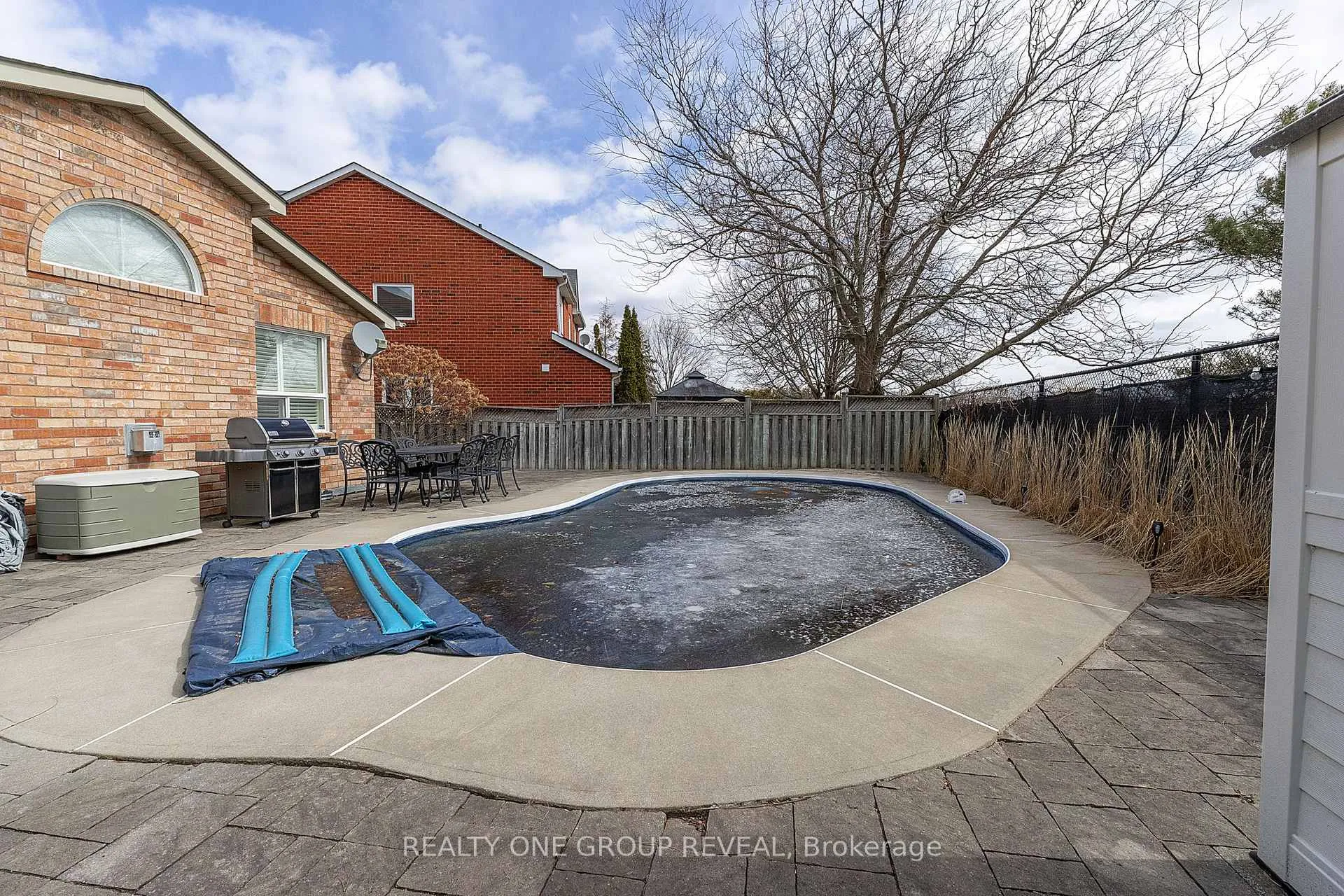 Photo 38 of 37 Wetherburn Drive, Whitby, Williamsburg — HOMEH