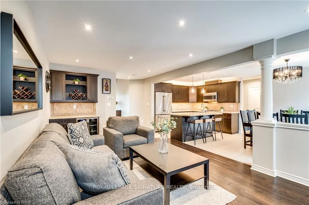 Photo 6 of 8 Blue Ribbon Way, Hamilton, Binbrook — HOMEH