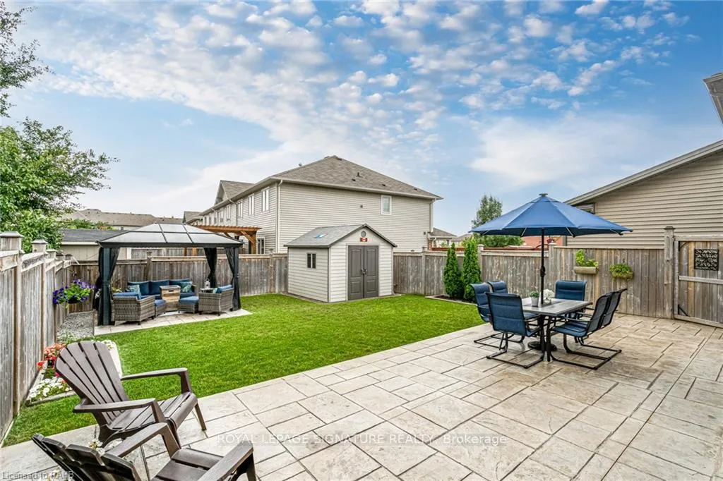 Photo 23 of 8 Blue Ribbon Way, Hamilton, Binbrook — HOMEH