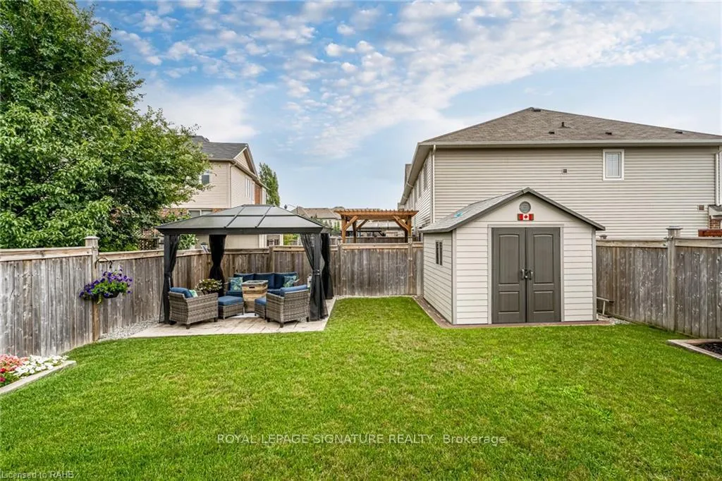 Photo 24 of 8 Blue Ribbon Way, Hamilton, Binbrook — HOMEH