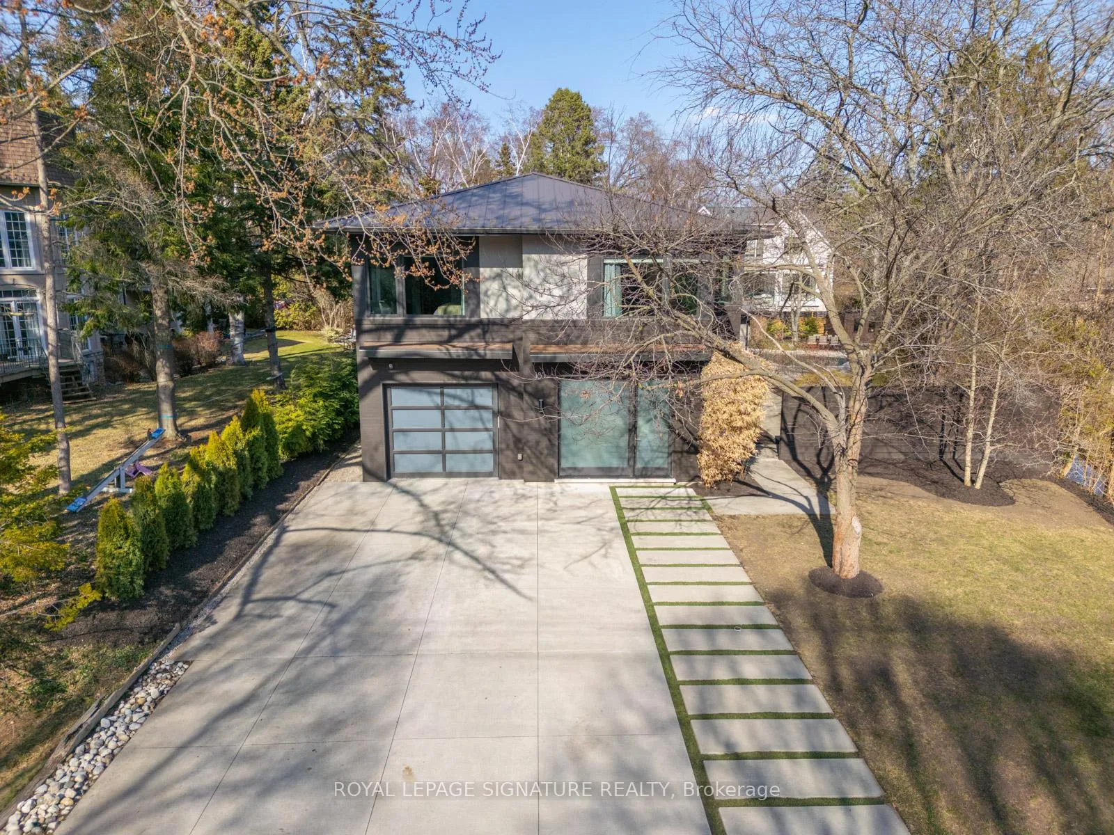 Photo 2 of 185 Morrison Road, Oakville, Morrison — HOMEH